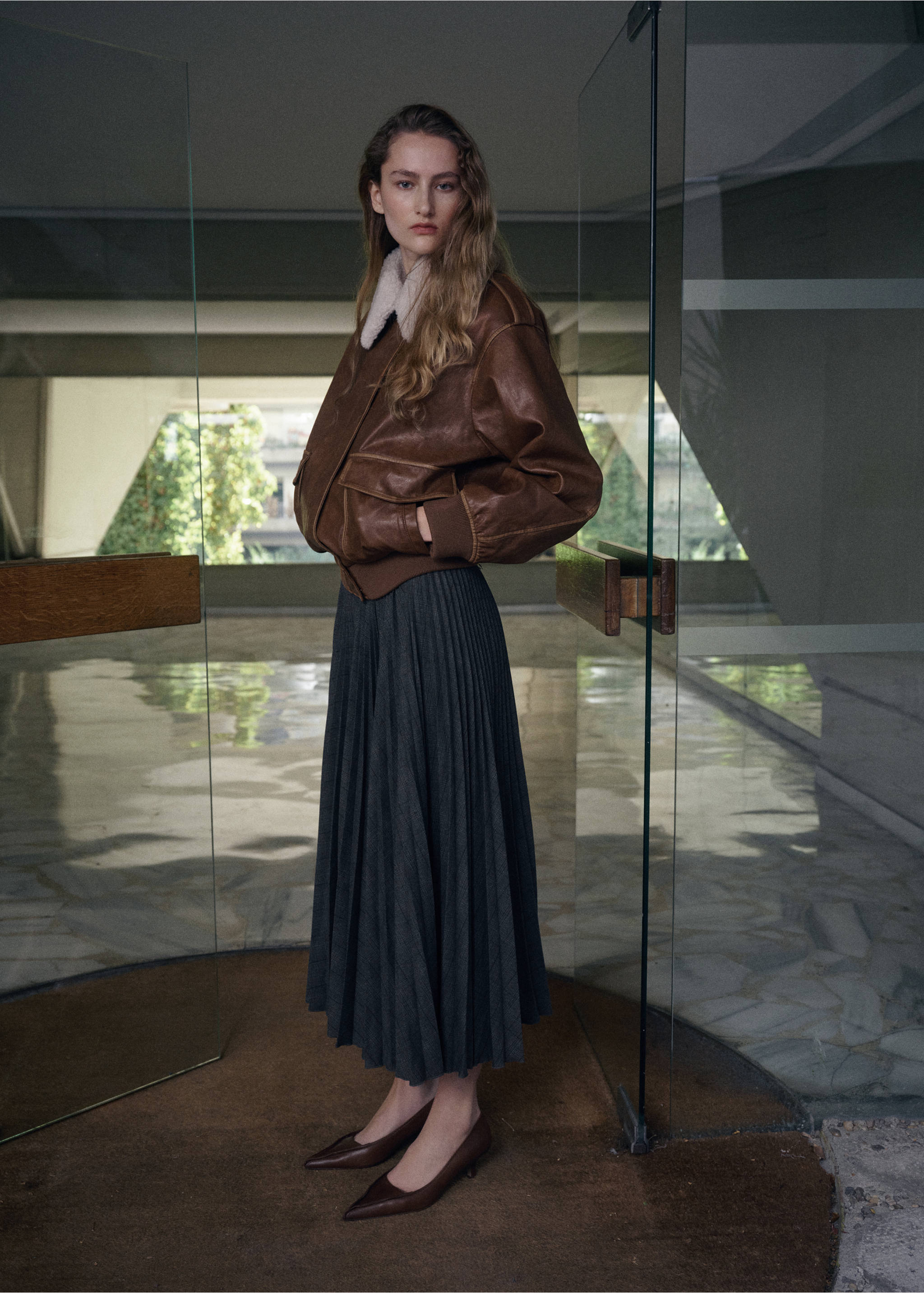 Плиссированная юбка в клетку - Общий план, Серый. Ref: 27051344-00.