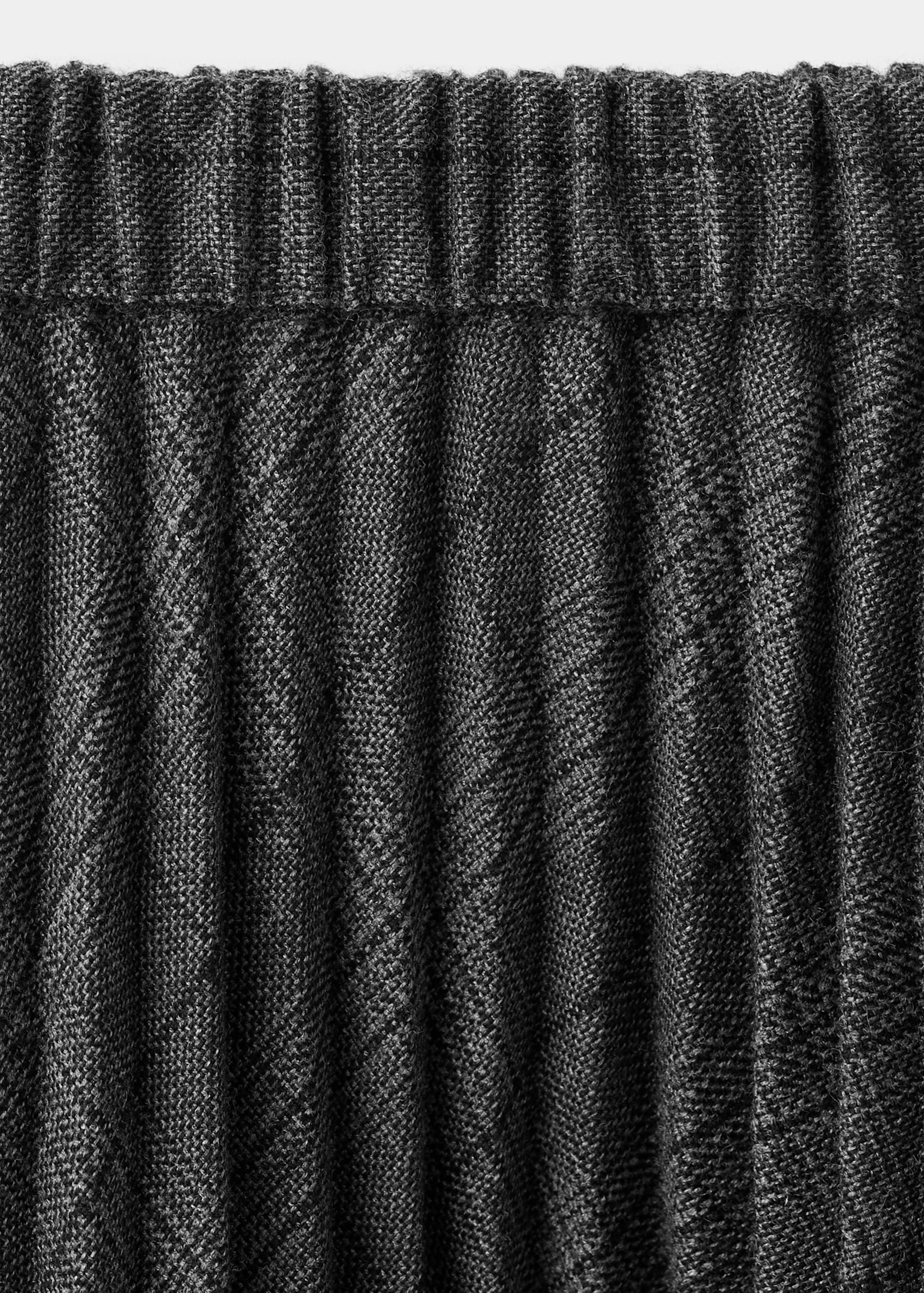Checked pleated skirt - Details of the article 8