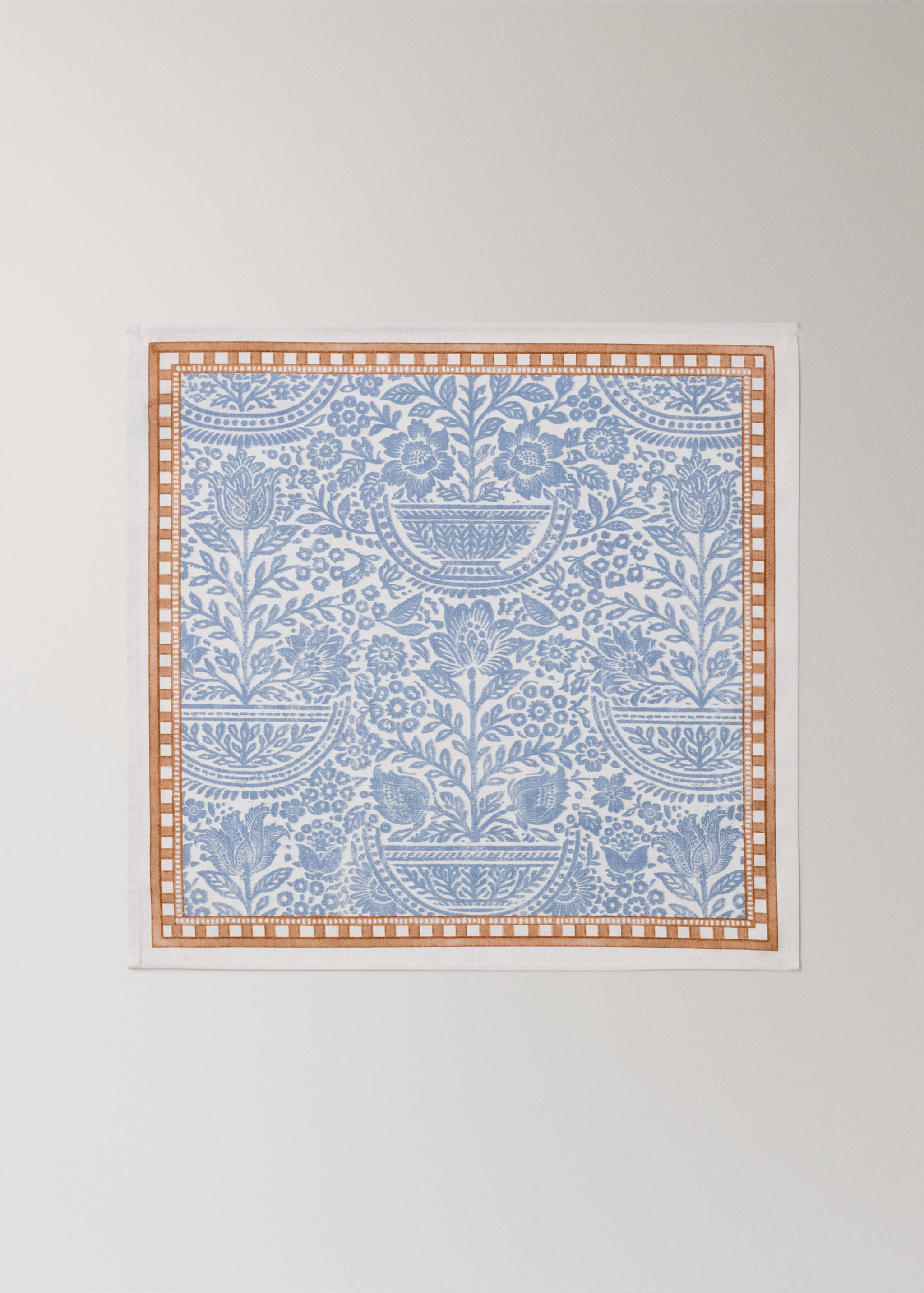 Baumwollservietten mit Streifen und floralen Motiven - Artikel ohne Model, Blau. Ref: 27051517-00.