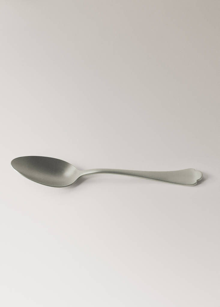 Set of 4 matte stainless steel dessert spoons — Grey