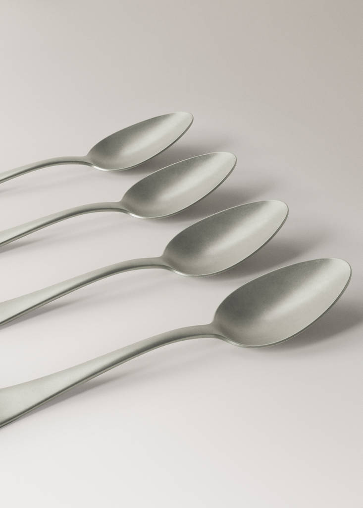 Set of 4 matte stainless steel dessert spoons — Grey