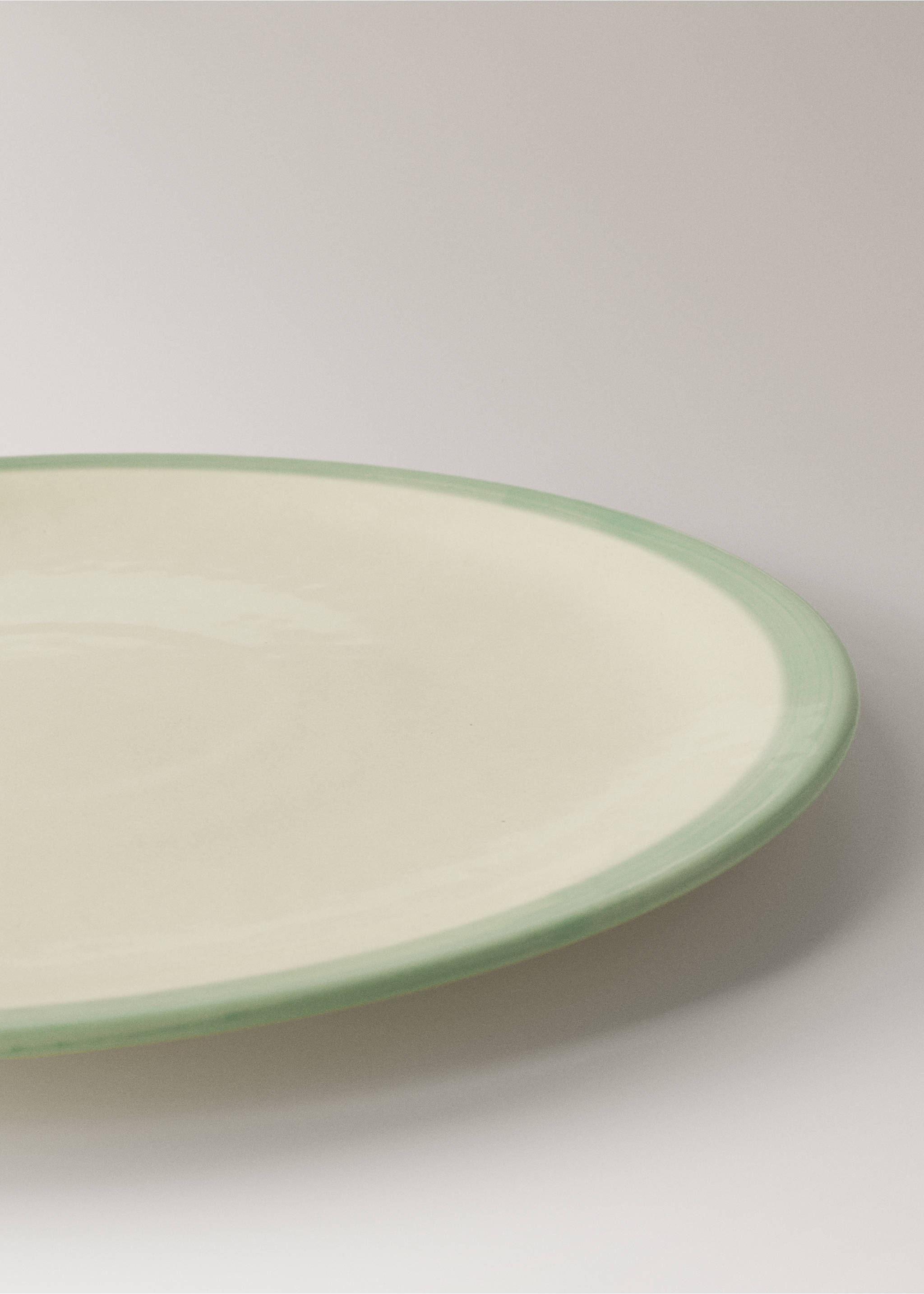 Farfurie plată din ceramică în contrast - Detaliu al articolului 2, Albastru petrol. Ref: 27051523-00.