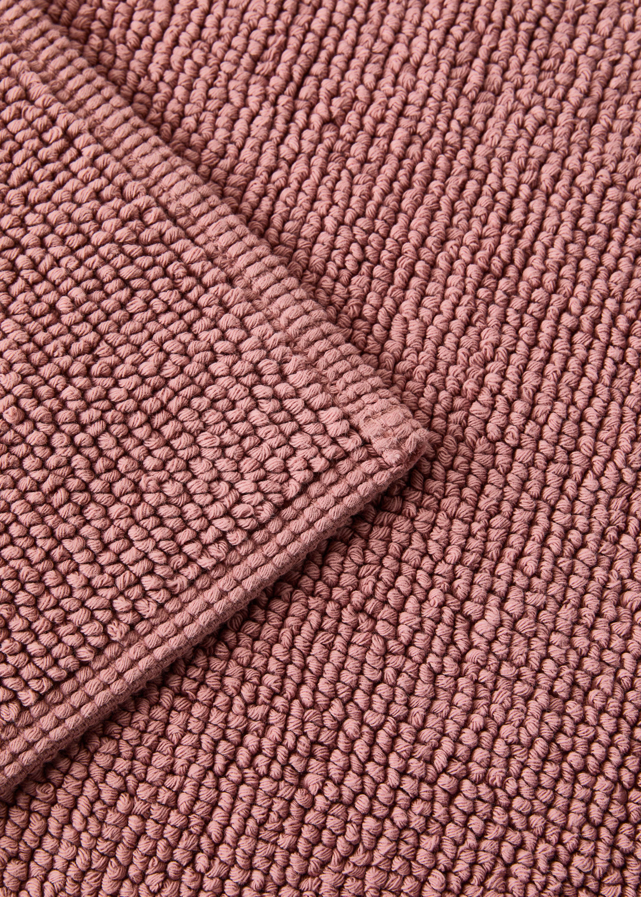 Garment-dyed cotton bath rug - Details of the article 2