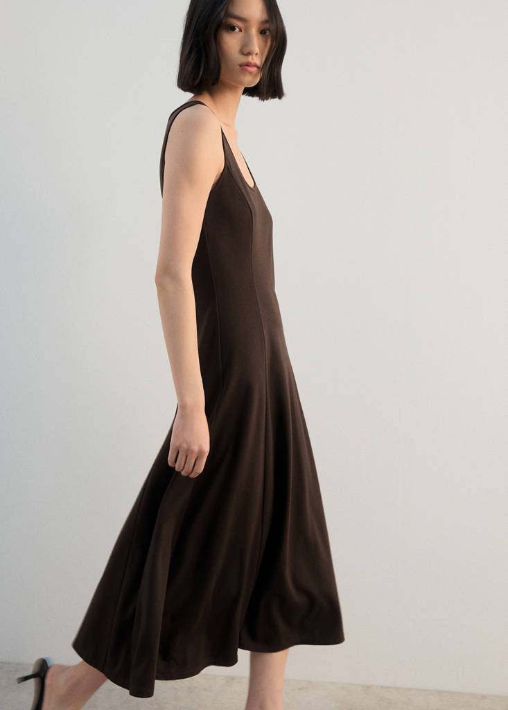 Flared midi-dress — Brown
