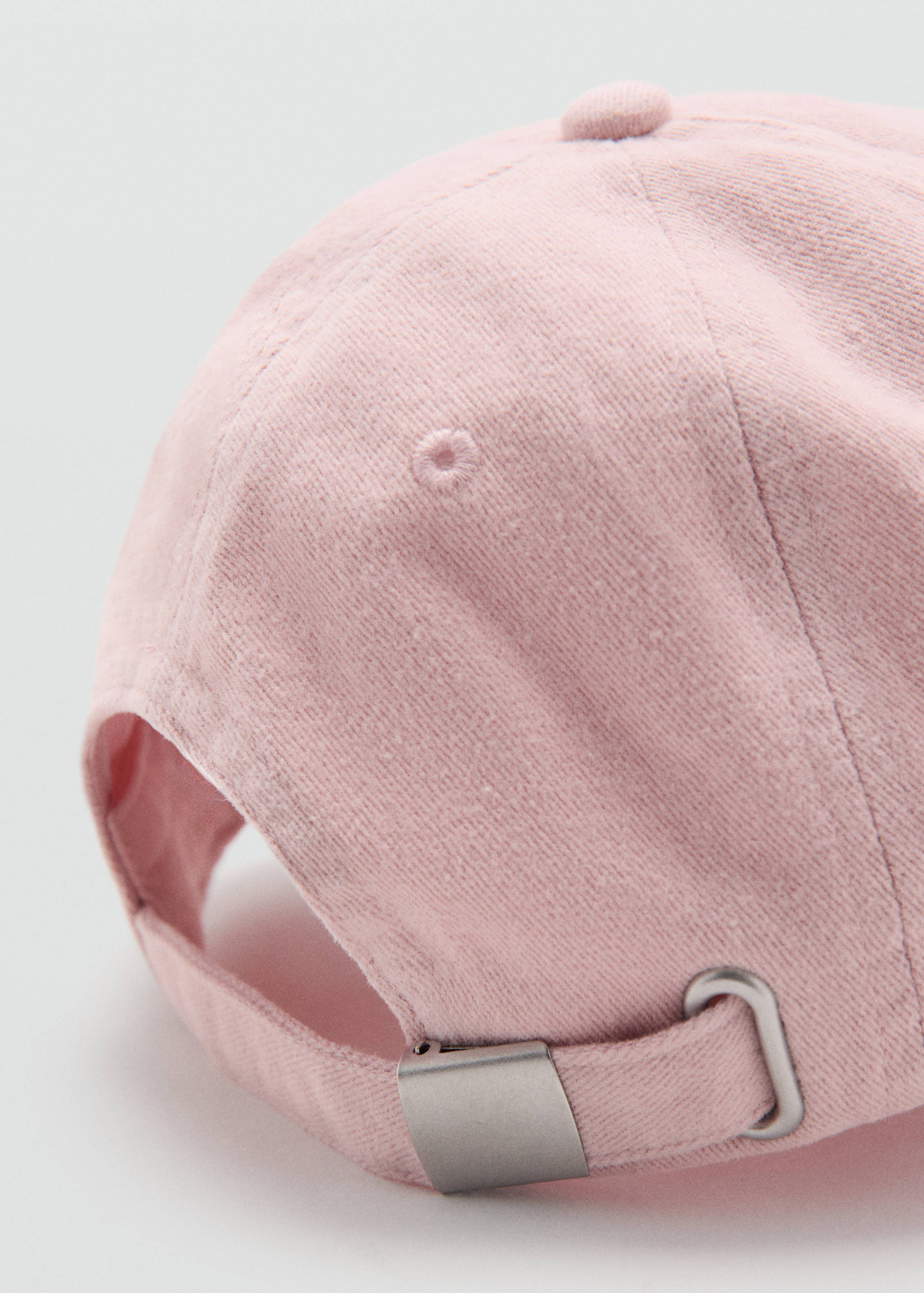 Embroidered message cap - Details of the article 2