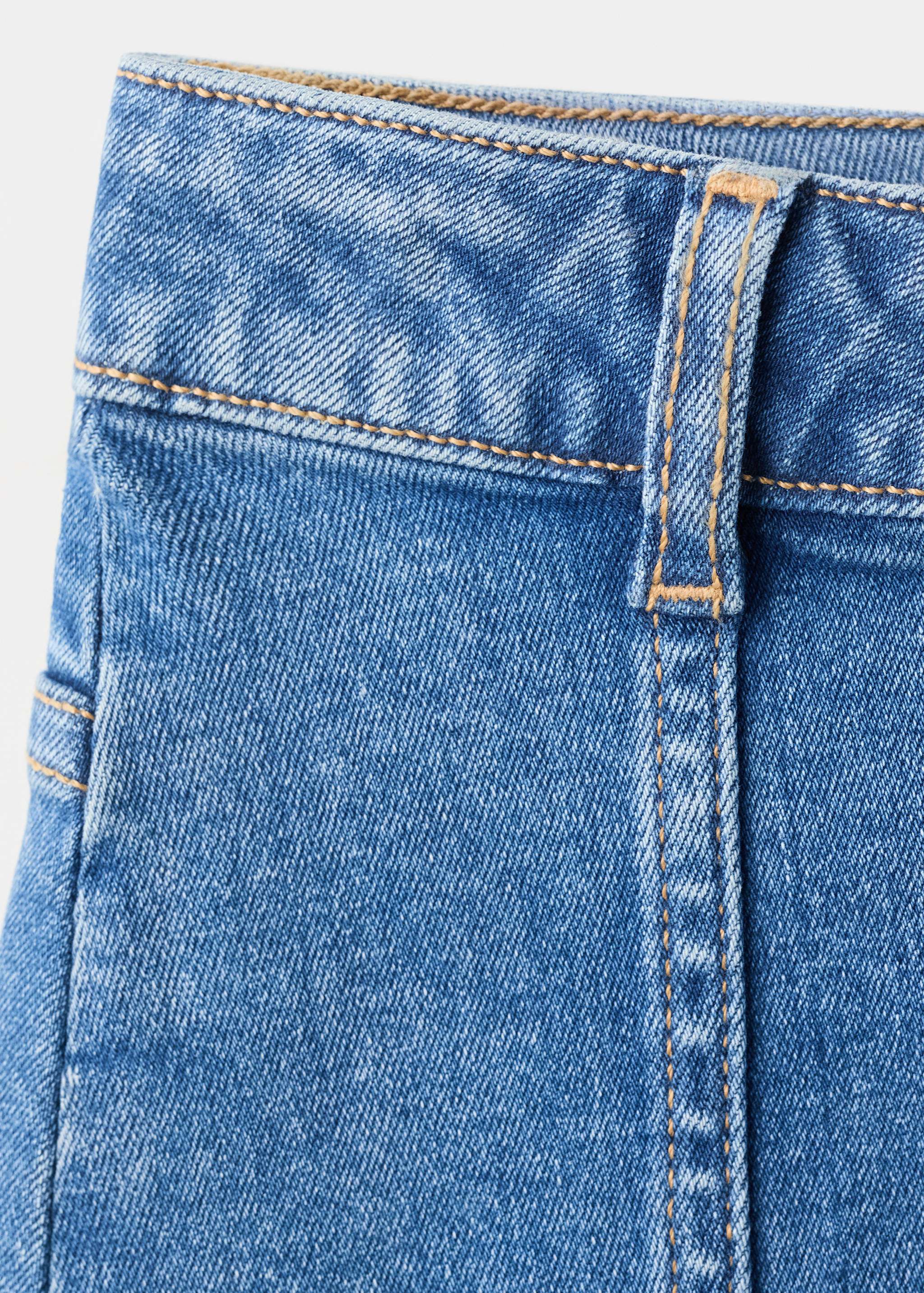 Faldilla curta texana - Detall de l'article 8