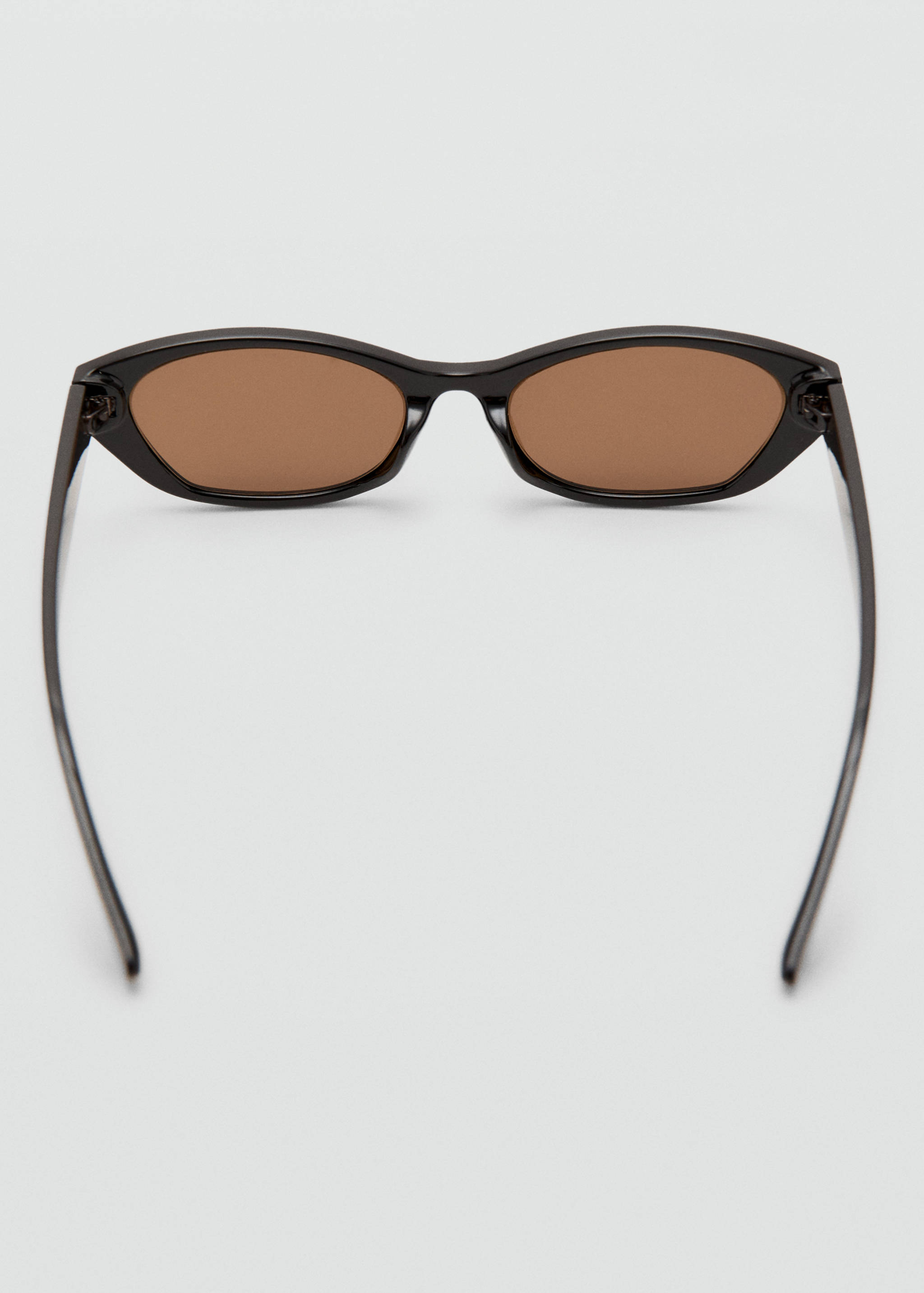 Oval-frame sunglasses - Details of the article 1