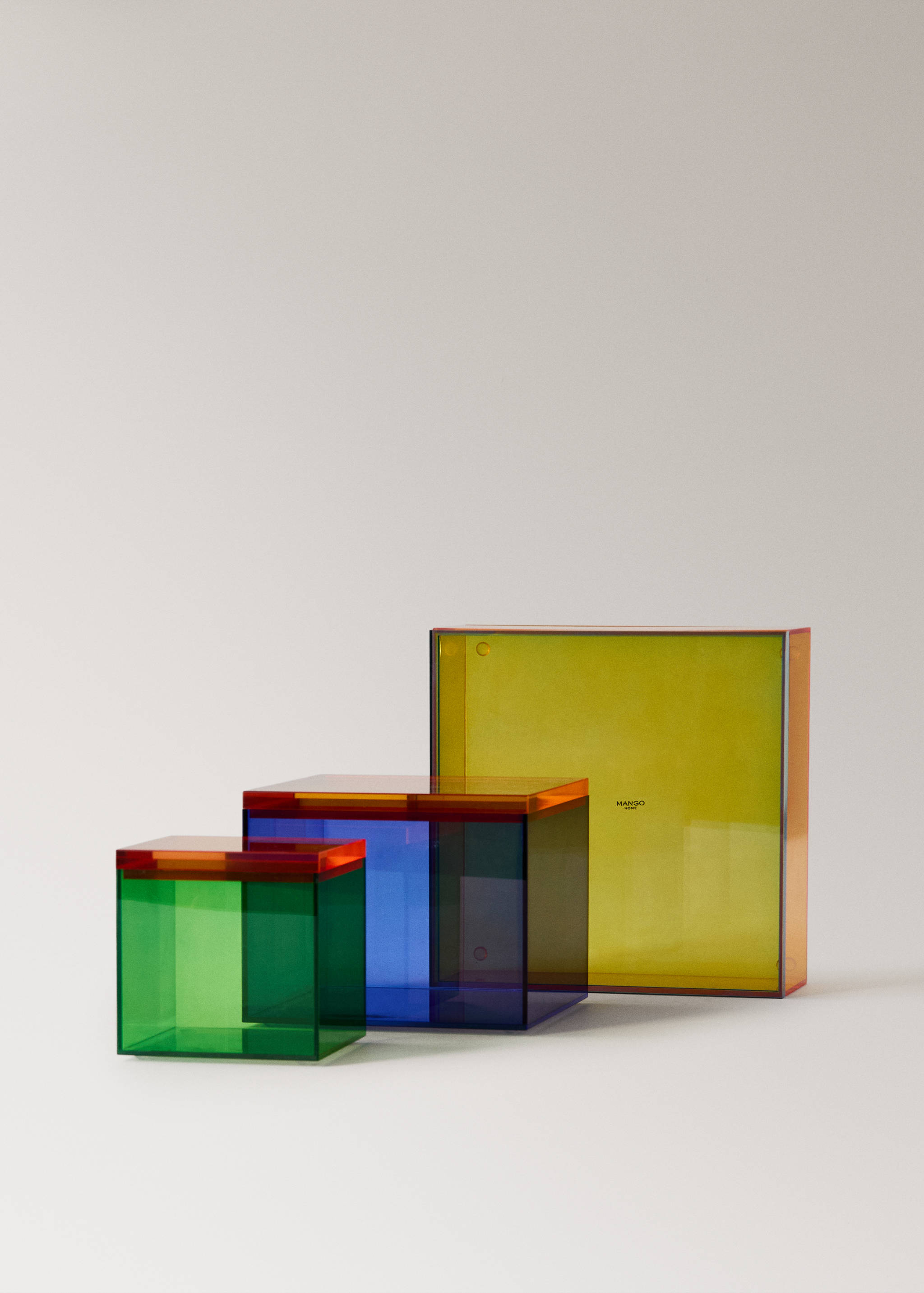 Small two-tone acrylic box - Details of the article 3