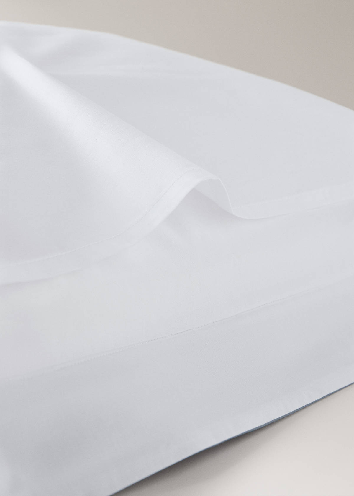 Two pillowcases with wide satin contrast band 60x60 cm — Blue