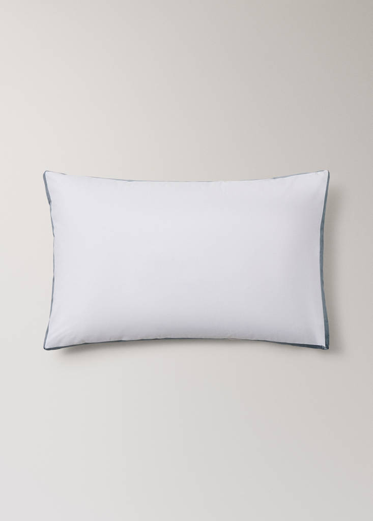 Two 200-thread count cotton percale pillowcases with satin borders 50x75 cm — Blue