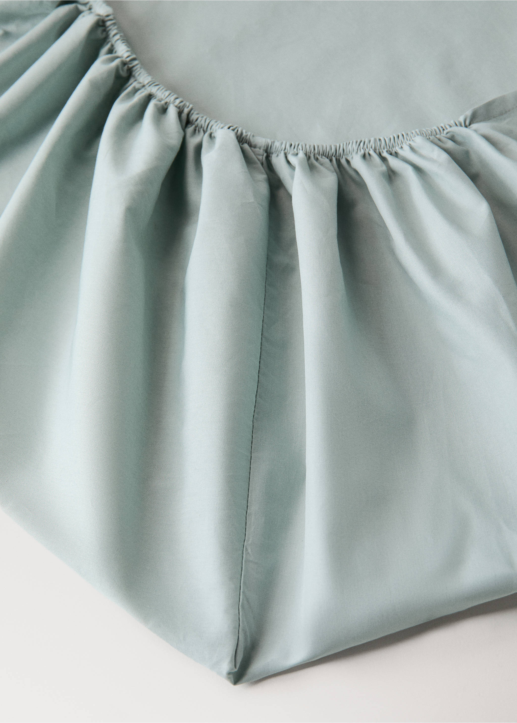 200-thread count percale cotton fitted sheet for 135/140 cm bed - Details of the article 2, Aqua Green. Ref: 27052920-00.