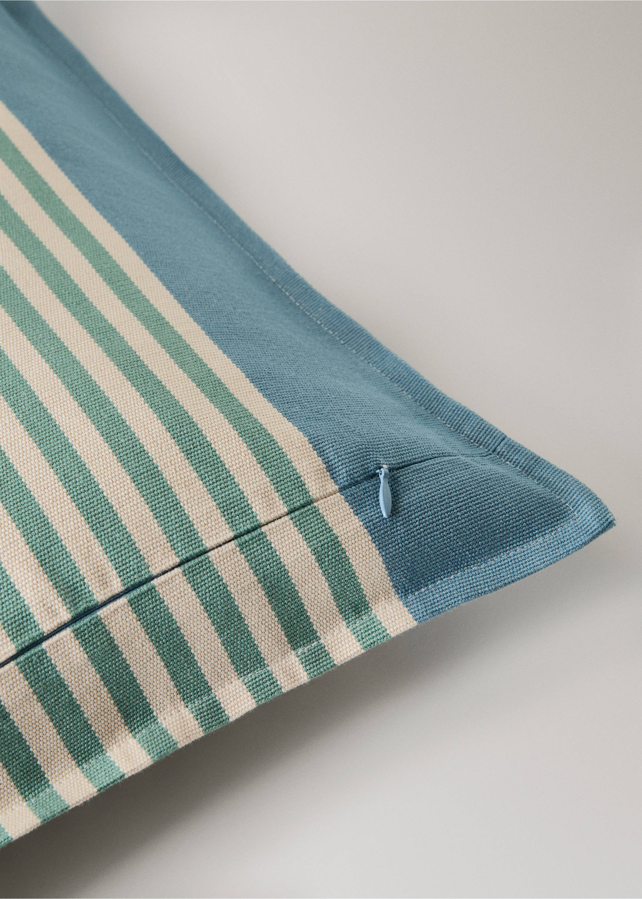 Cotton stripe cushion cover 50x50cm - Details of the article 2, Blue. Ref: 27052922-00.