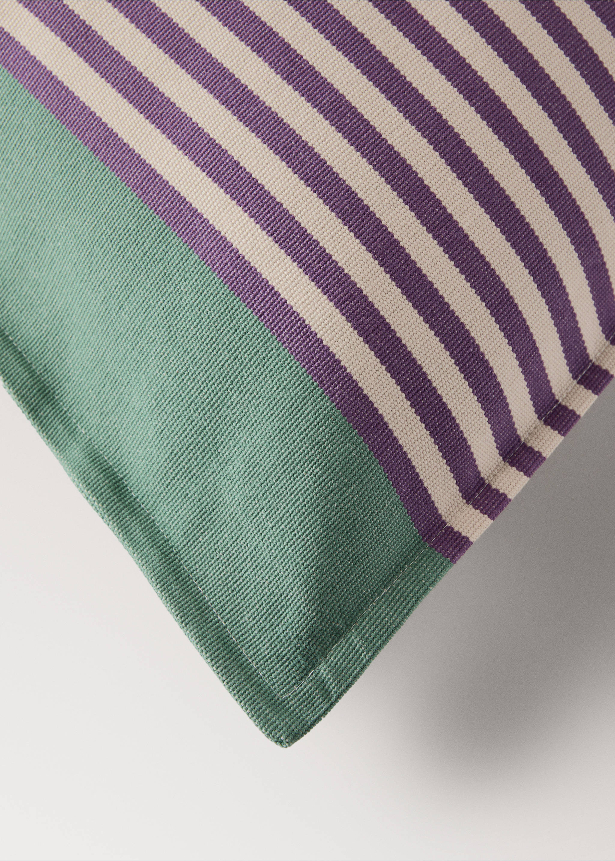 Cotton stripe cushion cover 50x50cm - Details of the article 1, Blackberry. Ref: 27052922-00.