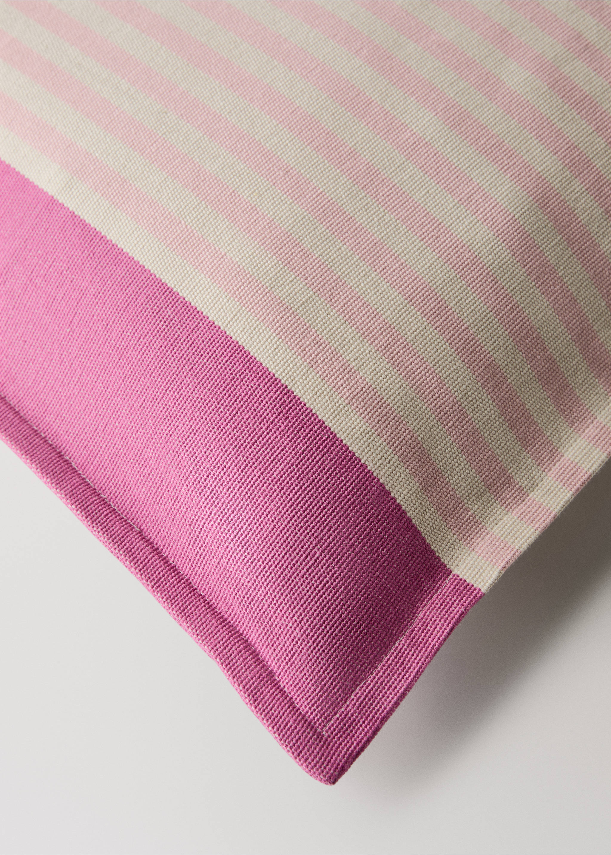 Cotton stripe cushion cover 50x50cm - Details of the article 1, Pastel Pink. Ref: 27052922-00.