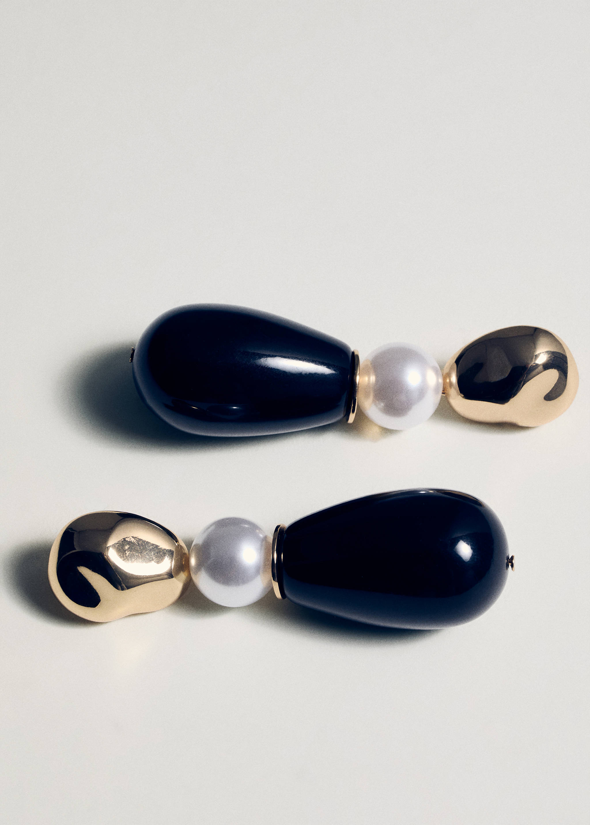 Mixed pendant earrings - Details of the article 5