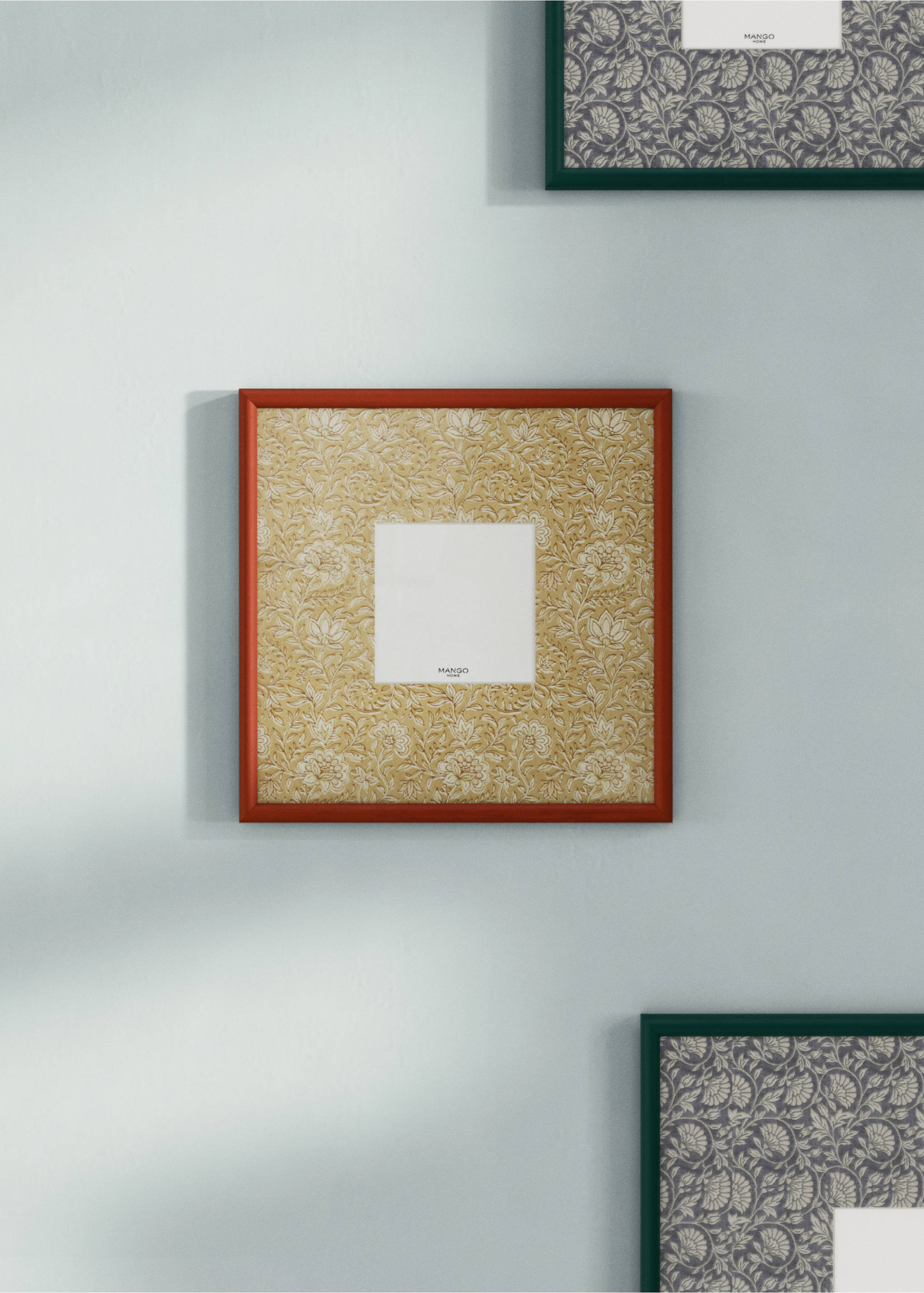 Large floral print contrast photo frame - General plane, Orange. Ref: 27052936-00.