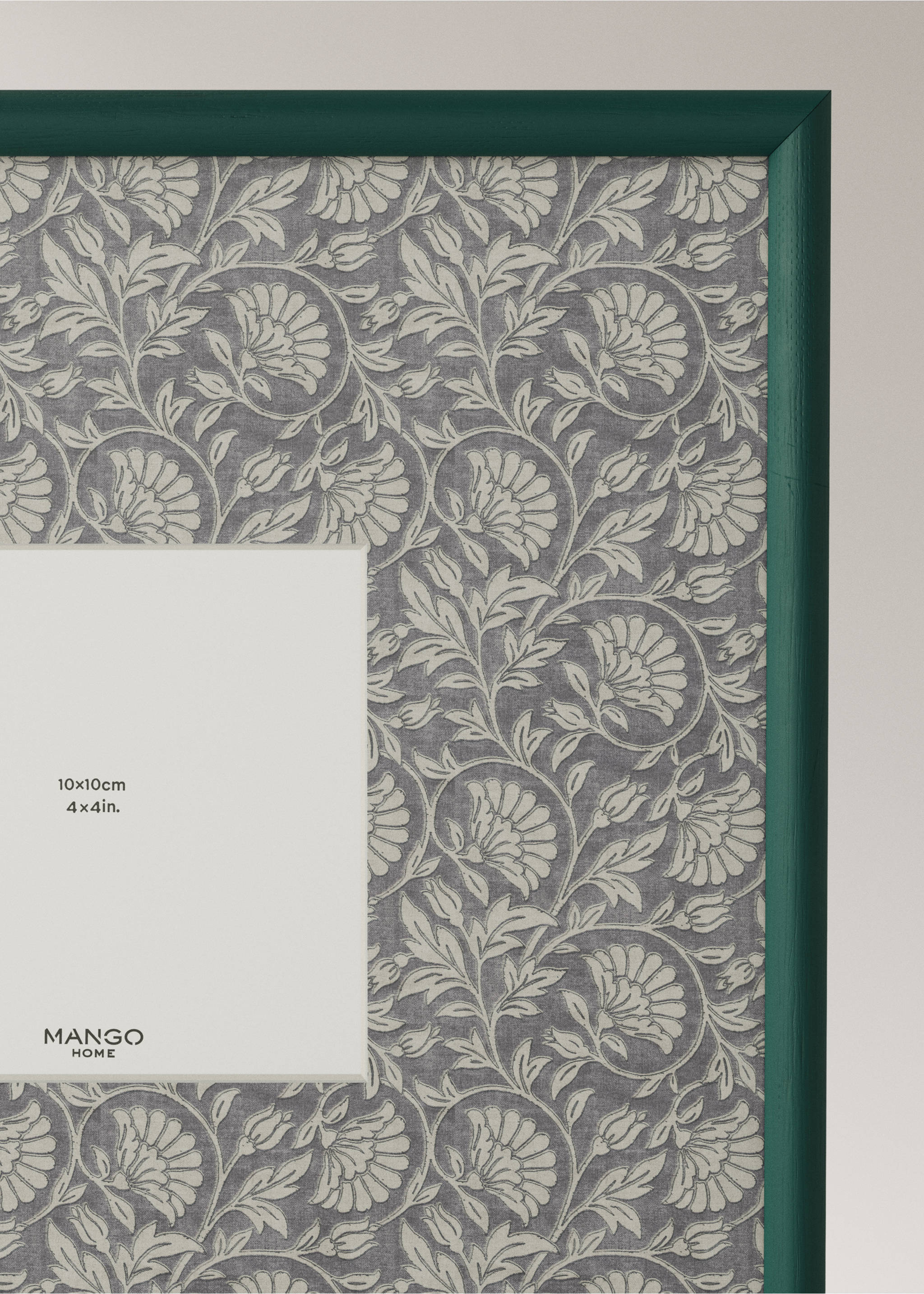 Porta-retratos moldura em contraste com estampado floral tamanho grande - Pormenor do artigo 1, Verde-bilhar. Ref: 27052936-00.