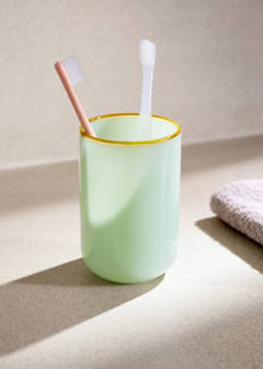 Coloured borosilicate bathroom glass — Mint Green 1