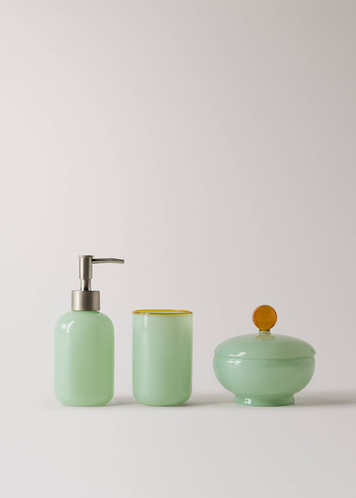 Coloured borosilicate bathroom glass — Mint Green