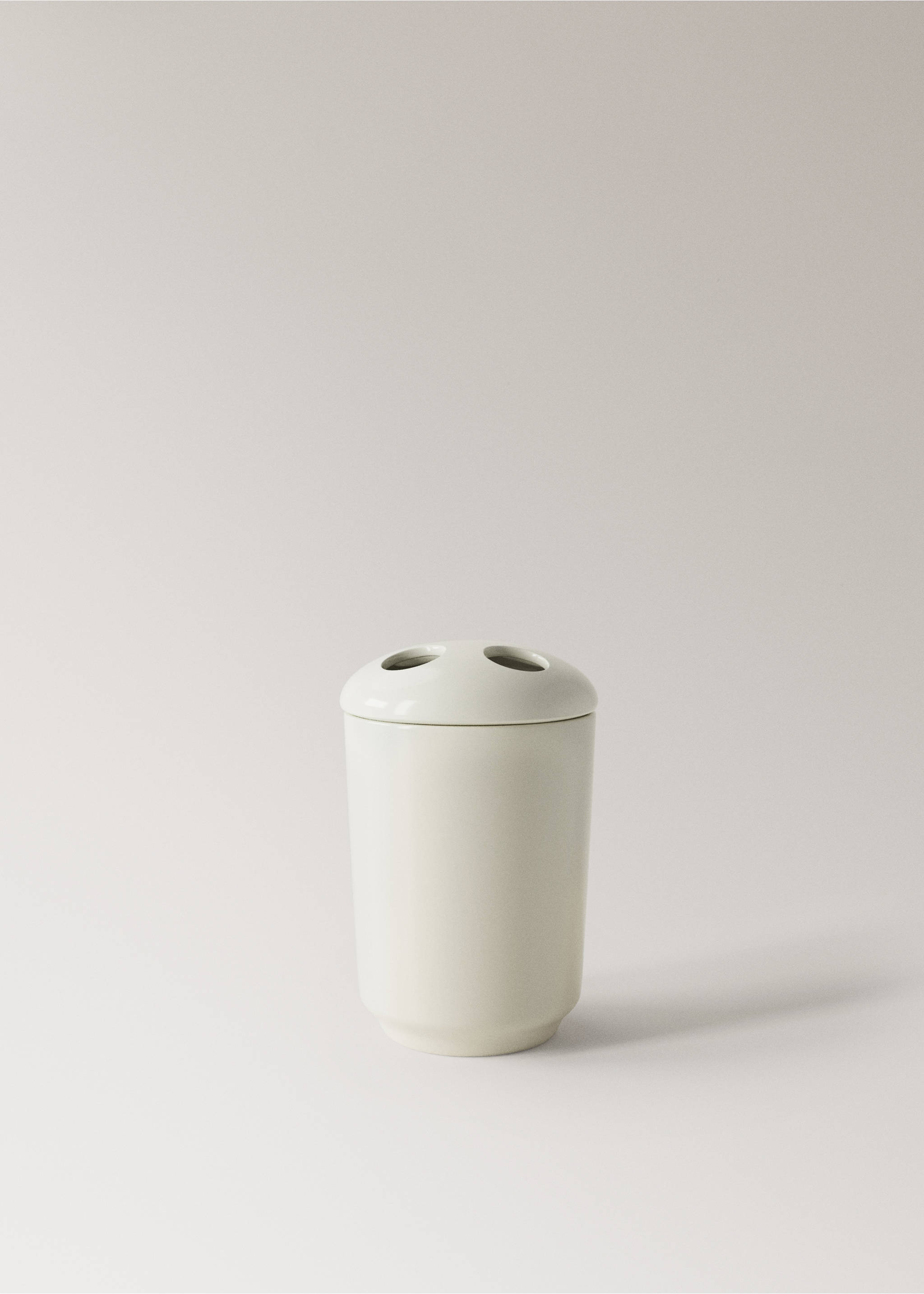 Ceramic toothbrush mug - Article without model, White. Ref: 27053274-00.