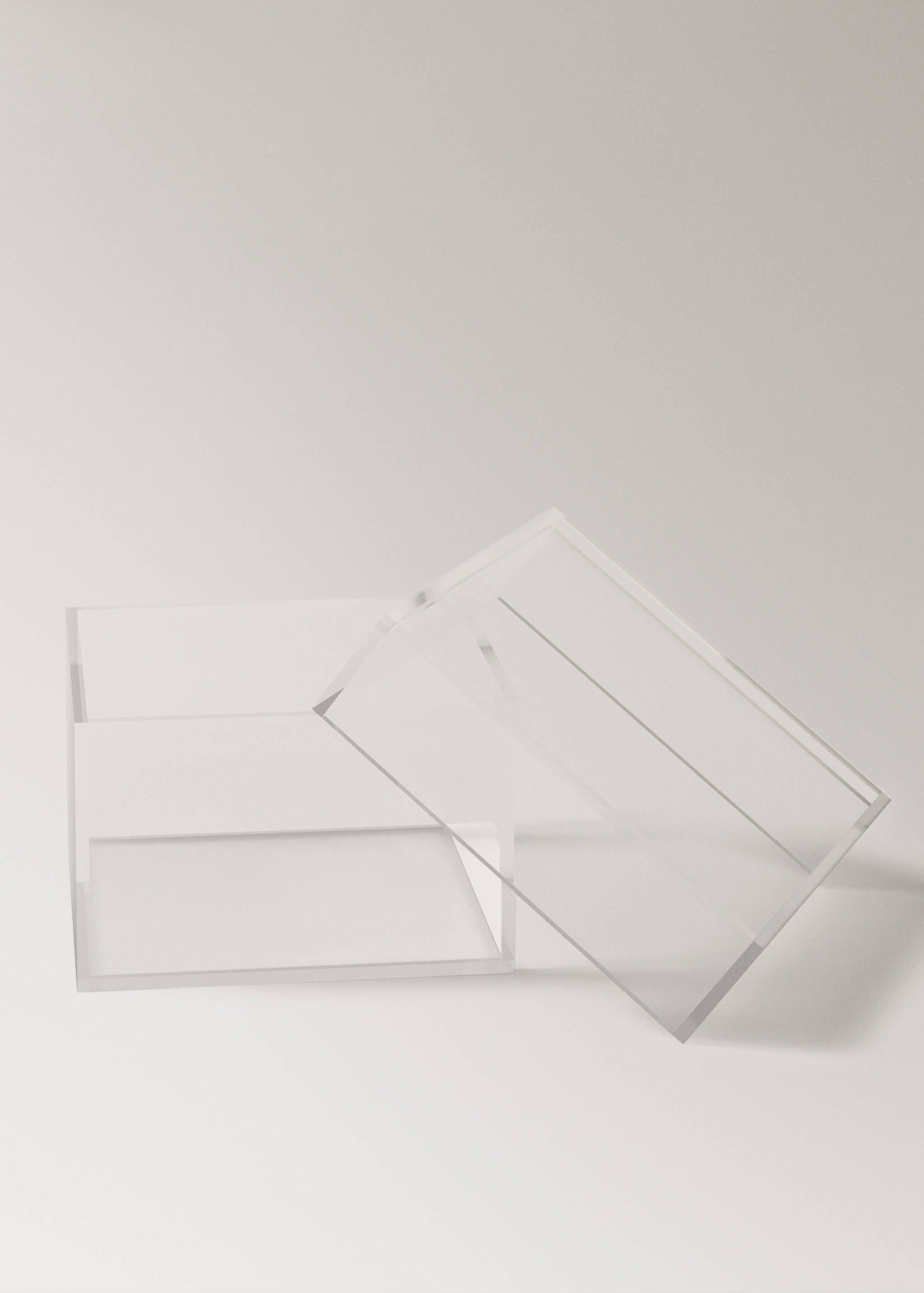 Medium acrylic bathroom storage box - Details of the article 2