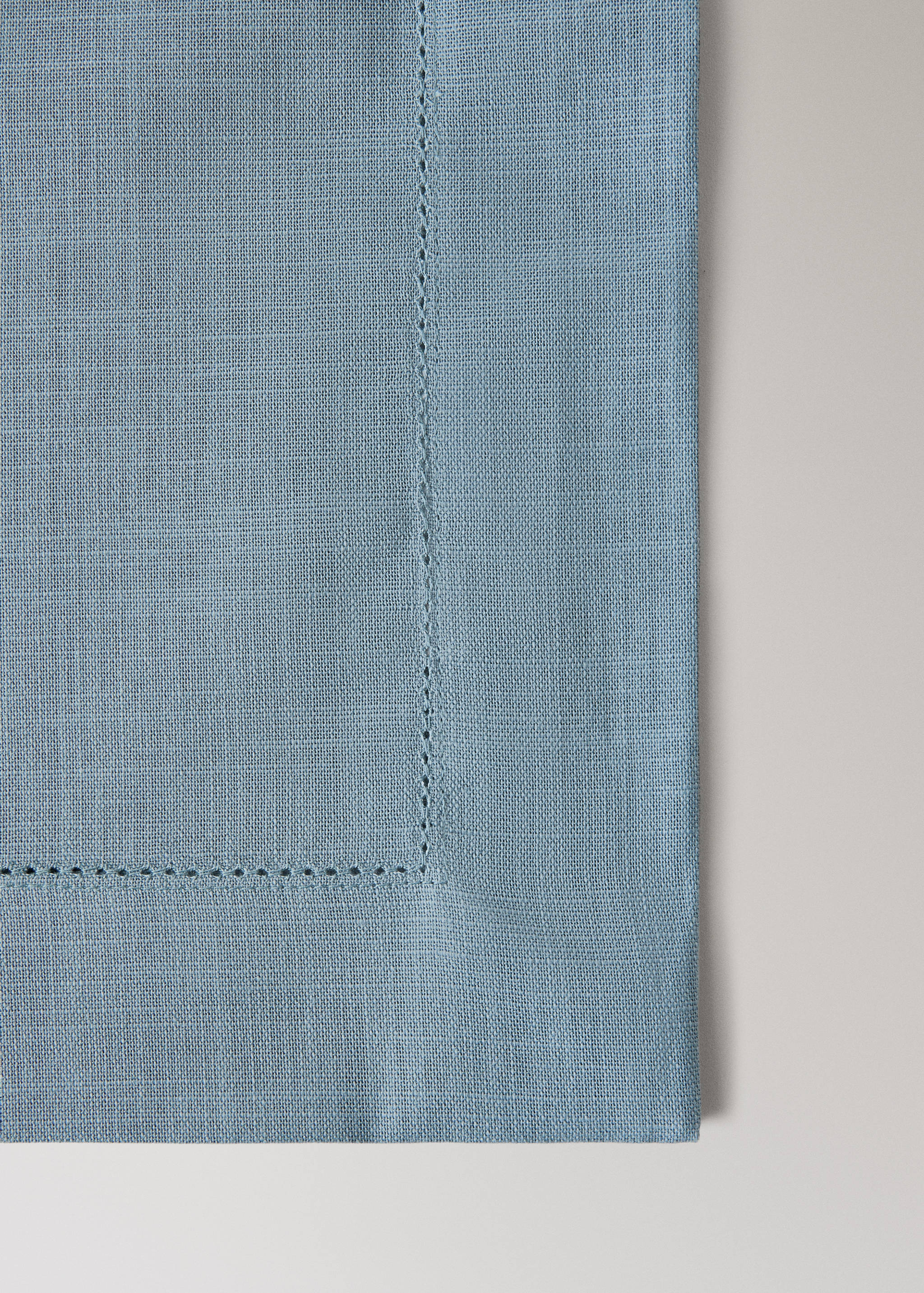 Baumwoll-Tischläufer mit Hohlsaum-Detail - Detail des Artikels 2