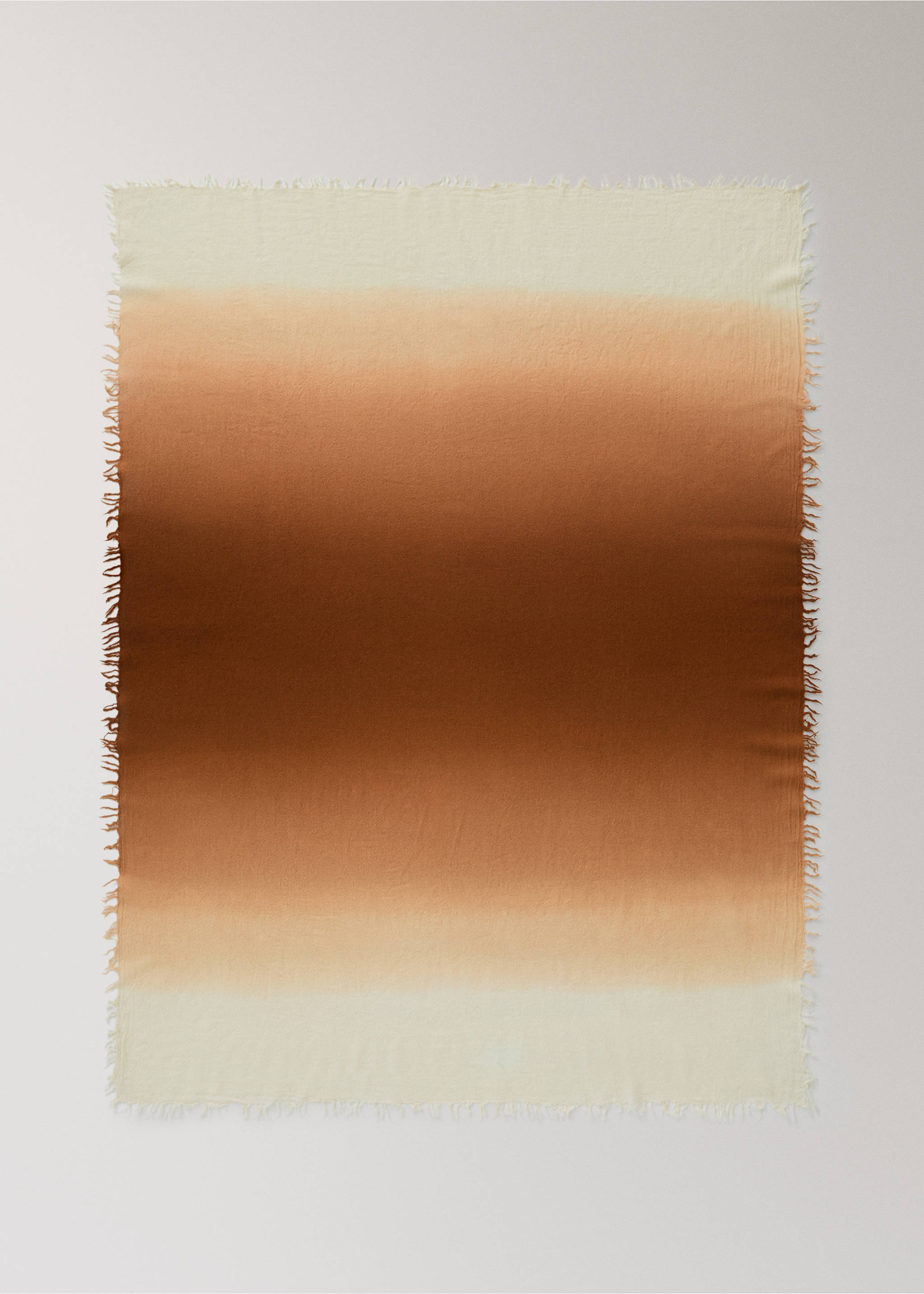 Ullfilt med fransar och gradientdesign - Detaljer om artikeln 3, Rödbrun. Ref: 27053281-00.