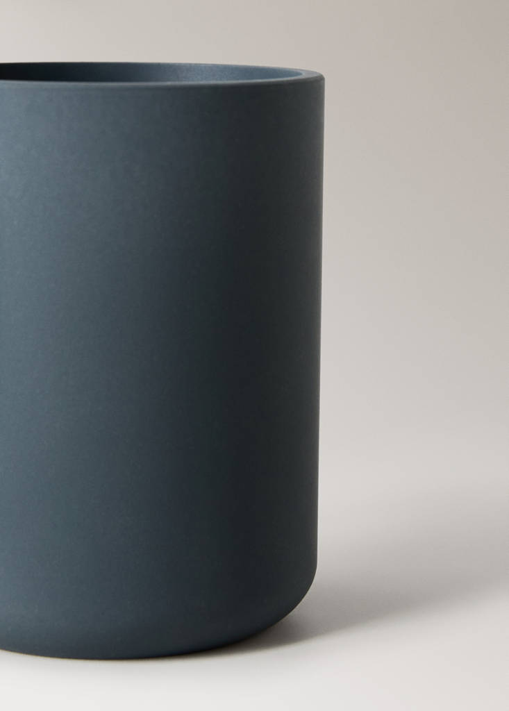 Resin toothbrush cup — Charcoal