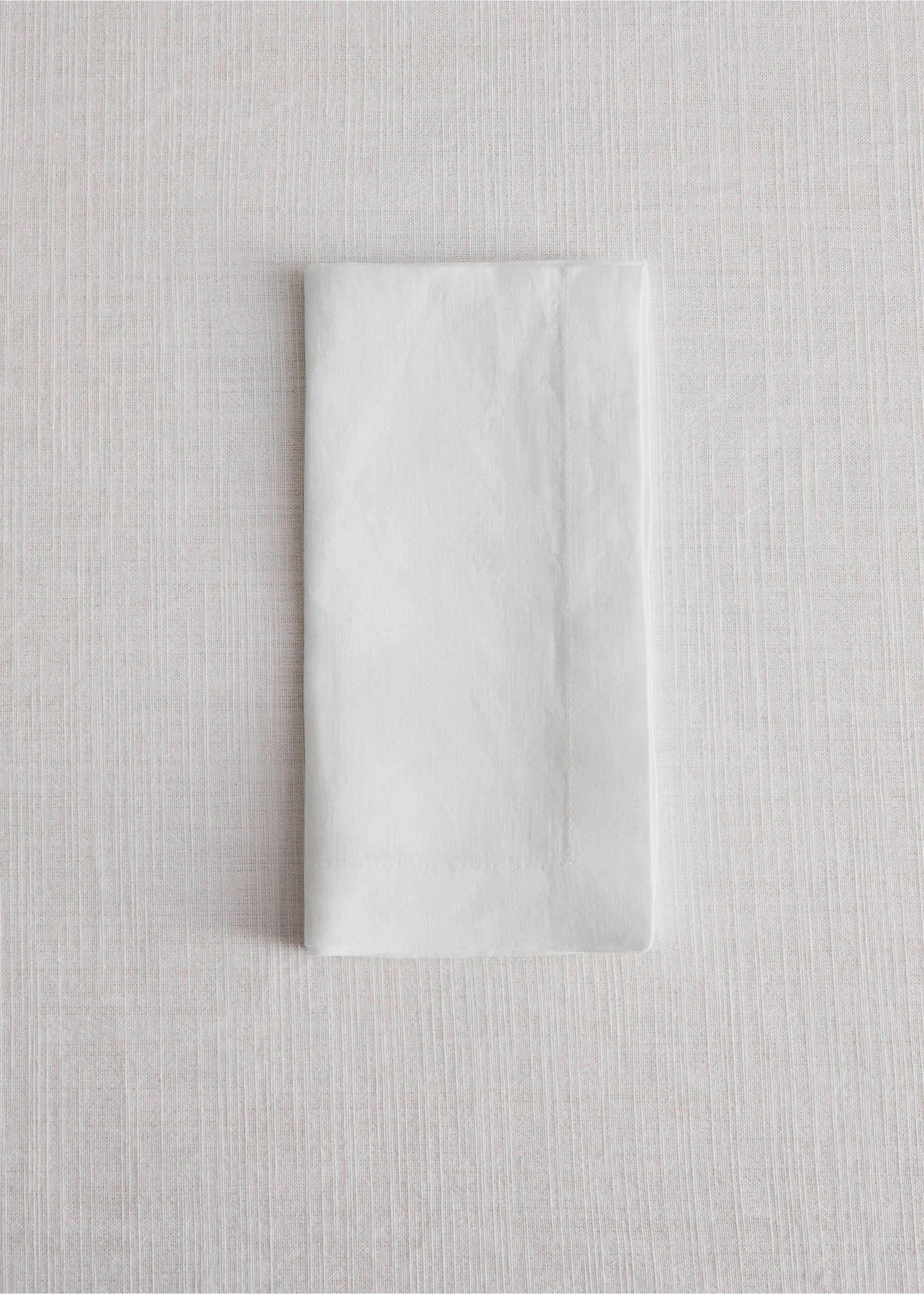 Serviettes de table 100 % lin - Plan général, Blanc. Ref: 27053286-00.