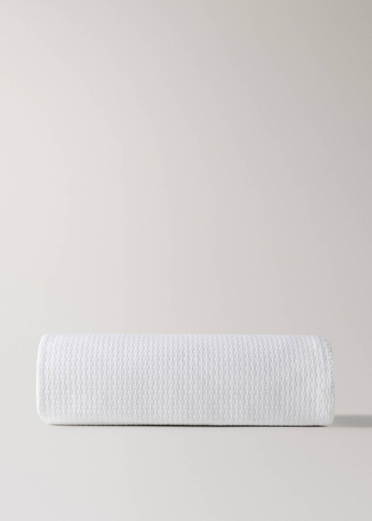 Tagesdecke aus Garment-Dyed-Baumwolle, Eckenverstärkung, für 130/140/150 cm Bett — Weiß
