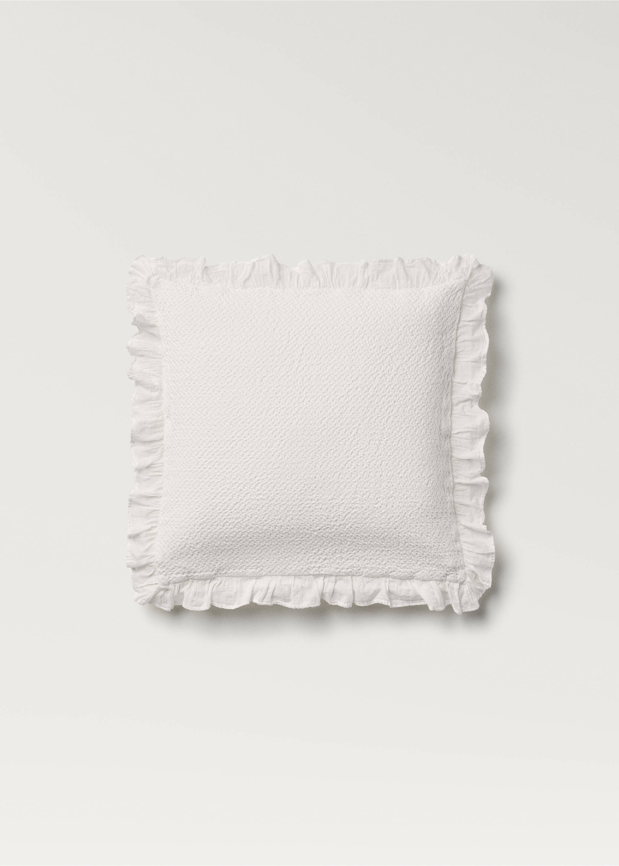 Kuddfodral till säng i bomull med volangfinish 50x50 cm - Artikel utan modell, Rå. Ref: 27053295-00.