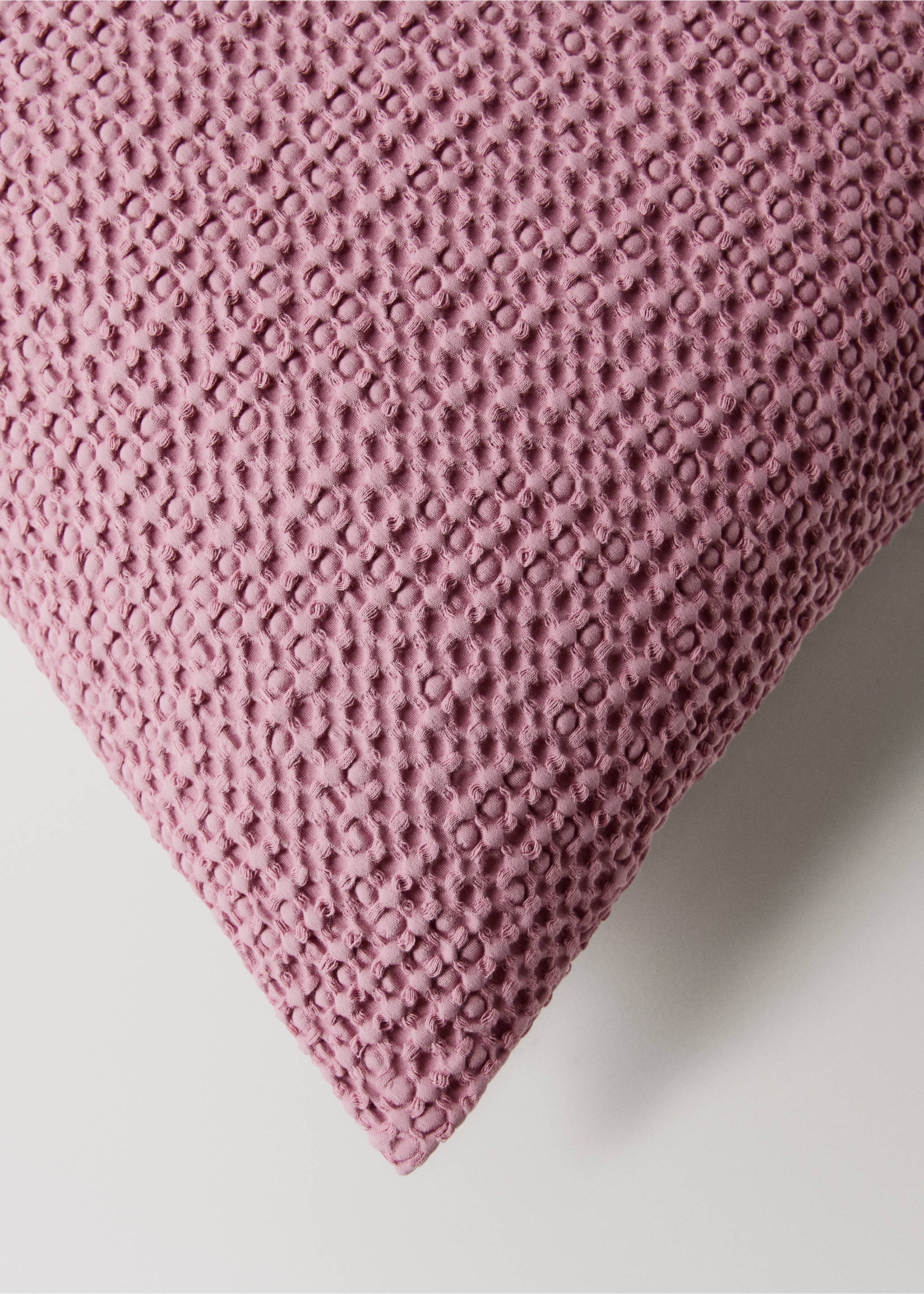 Kuddfodral i styckfärgad våfflad bomull 50 x 50 cm - Detaljer om artikeln 1, Rosa. Ref: 27053298-00.