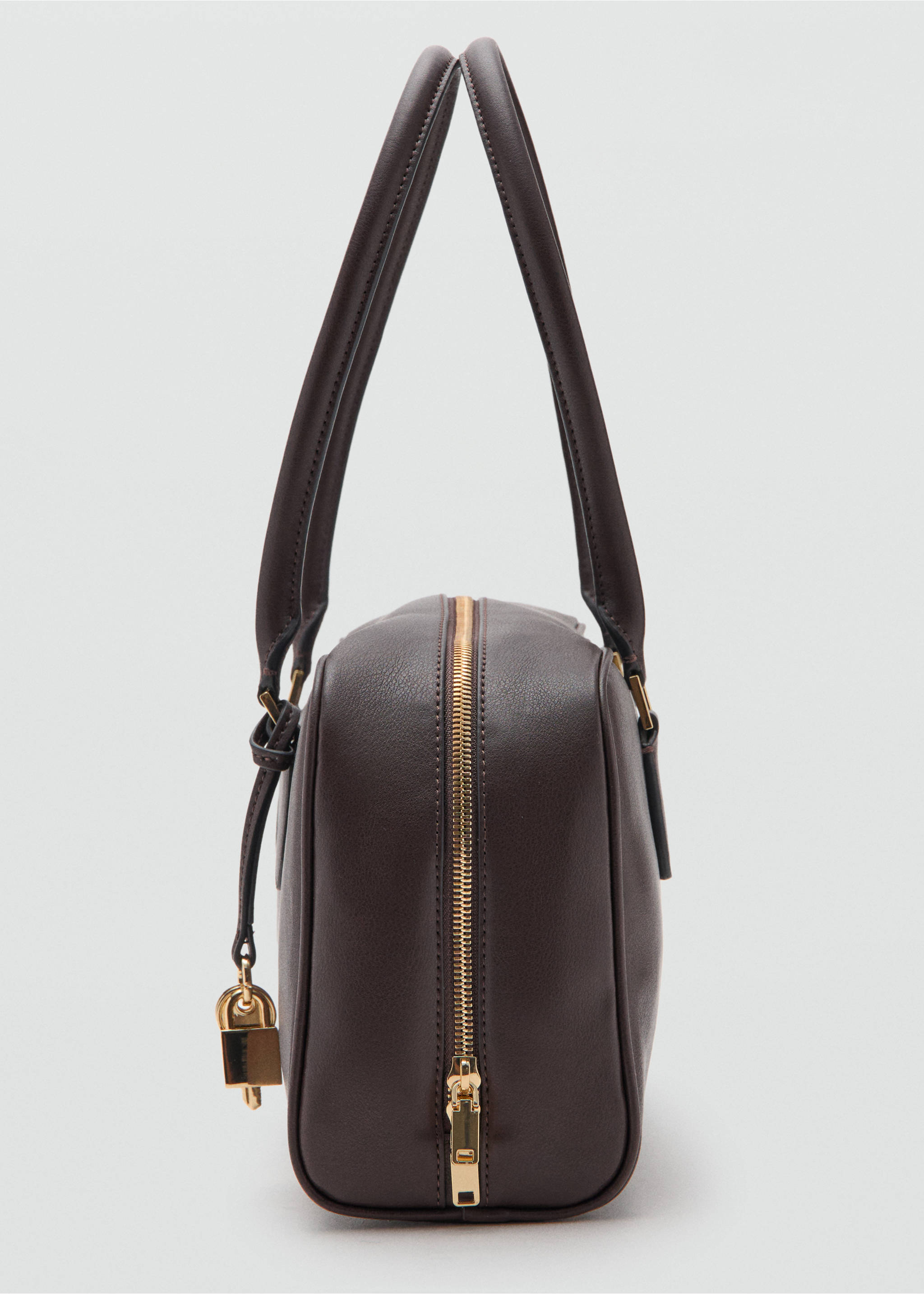 挂件细节中号保龄球包 - null, 巧克力色. Ref: 27053300-00.