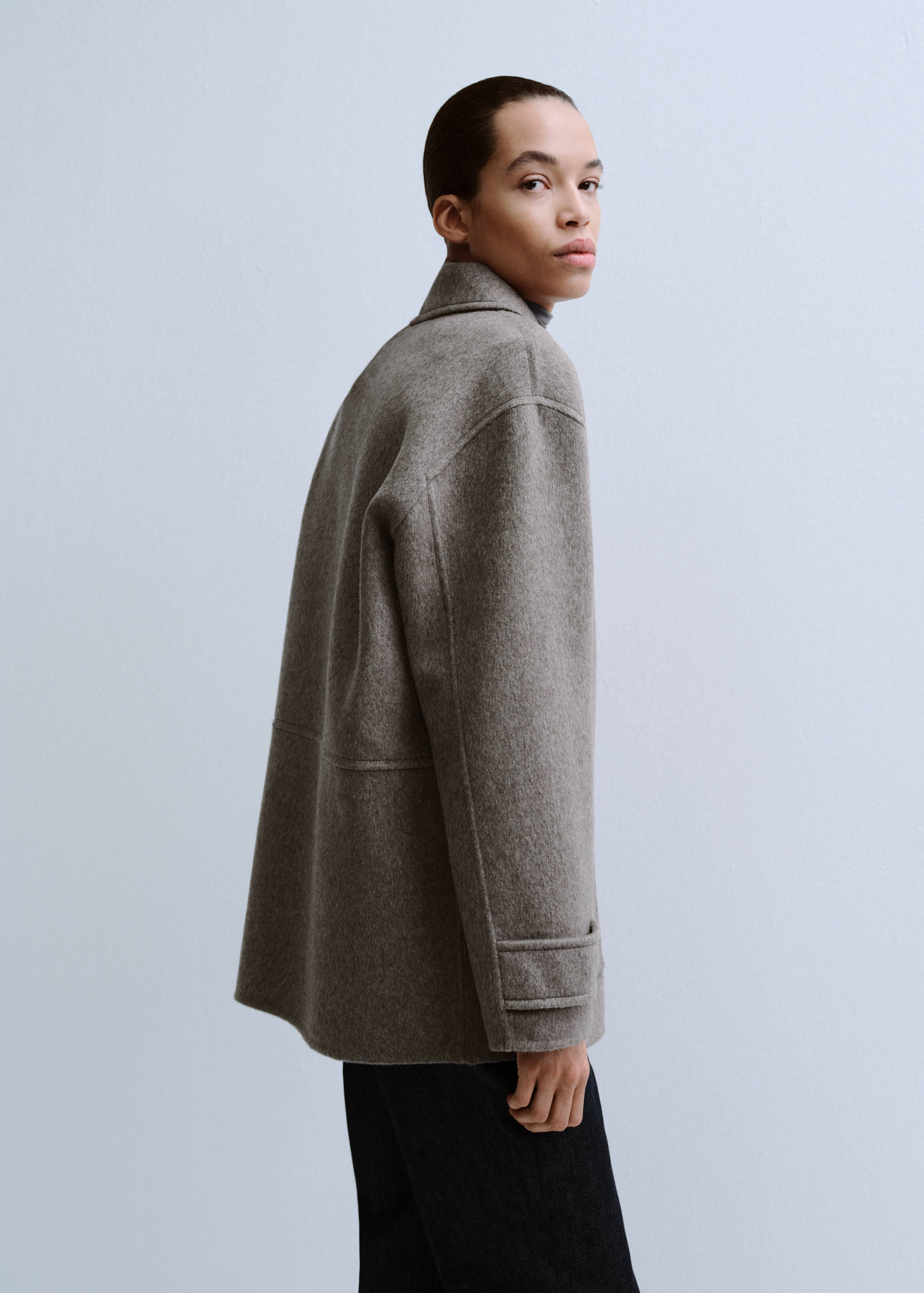 Wool jacket with pockets - Details of the article 1