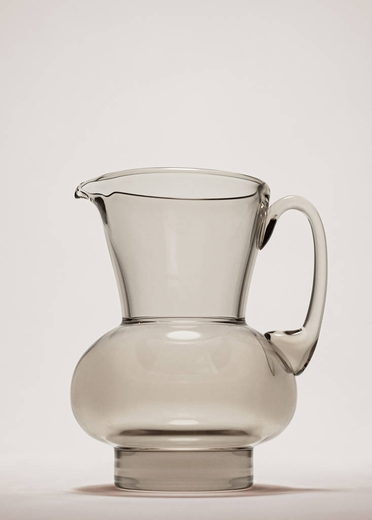 Glass jug with handle — Mink Grey