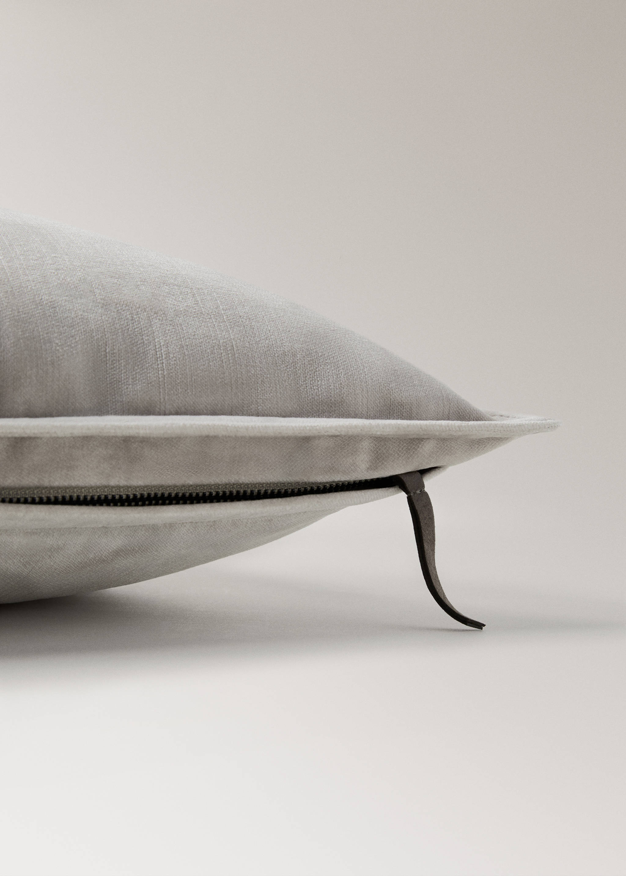 Velvet cushion cover 40x60 cm - Details of the article 2