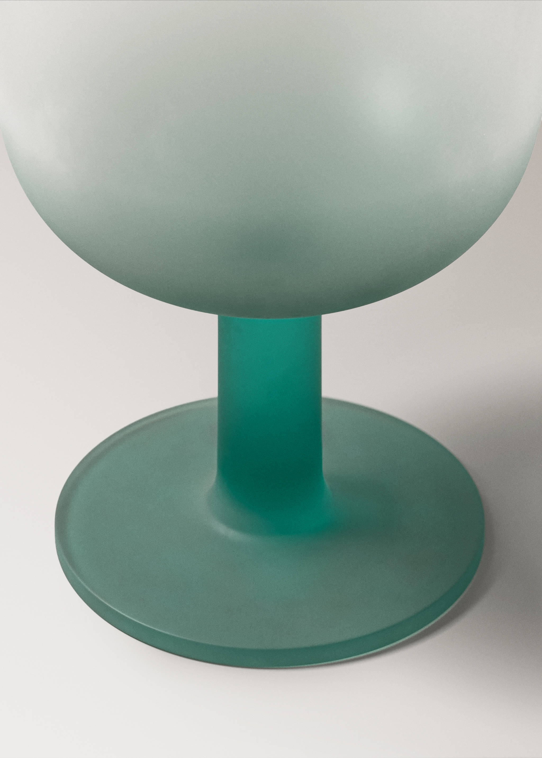 Frosted glass cup colour - Details of the article 2