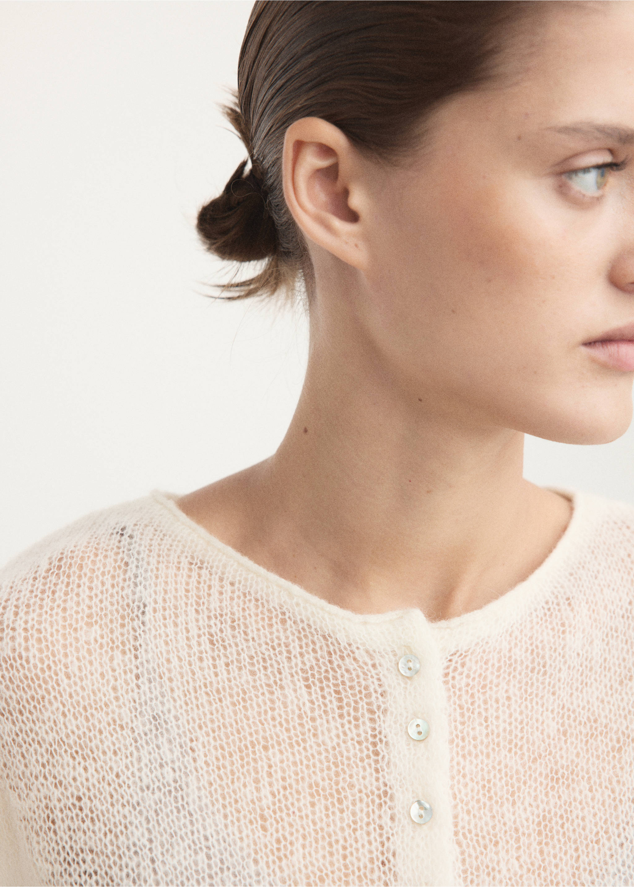 Open-knit wool top - Details of the article 1, Off White. Ref: 27053314-00.