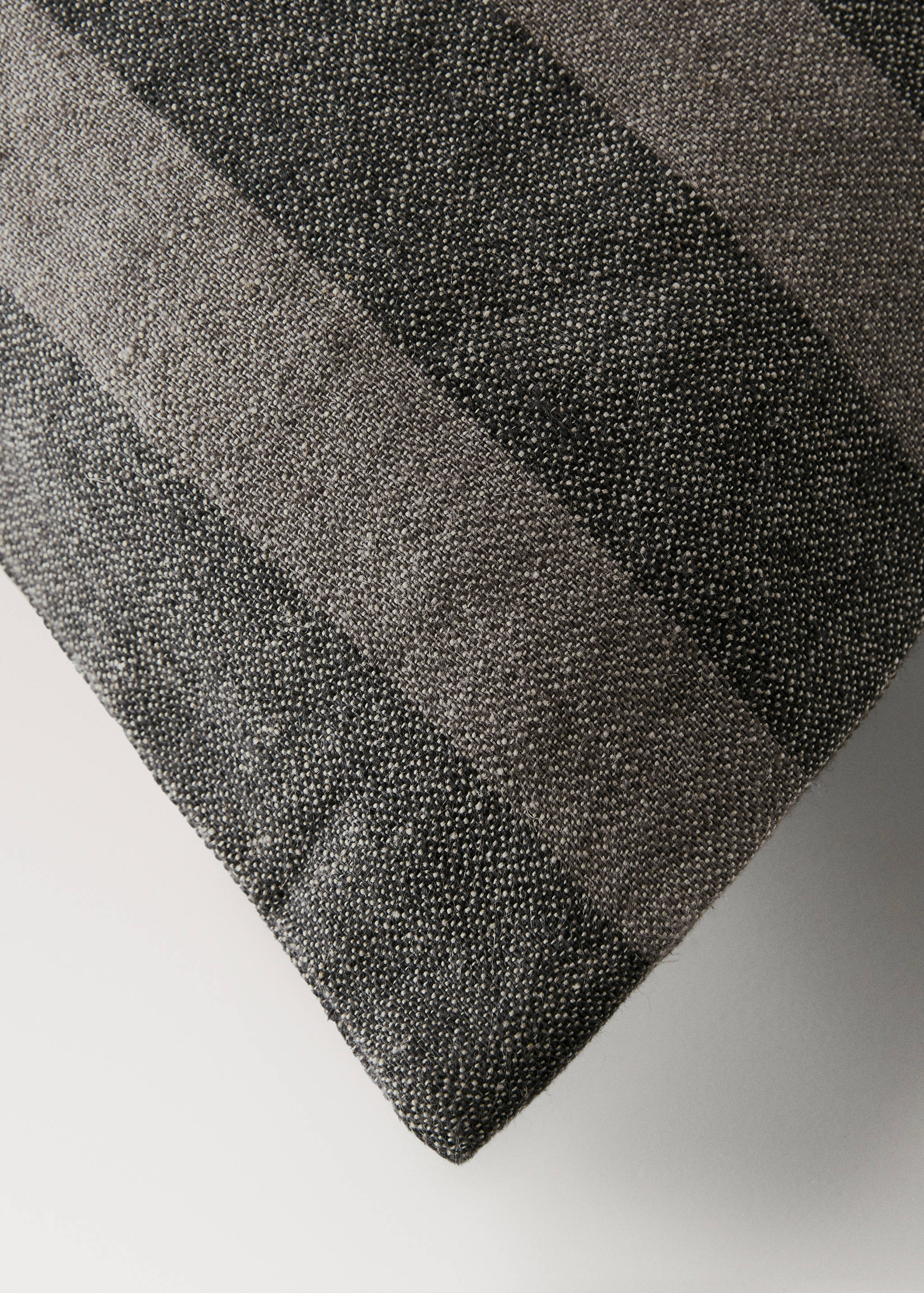 Linen striped cushion cover 50x50 cm - Details of the article 1