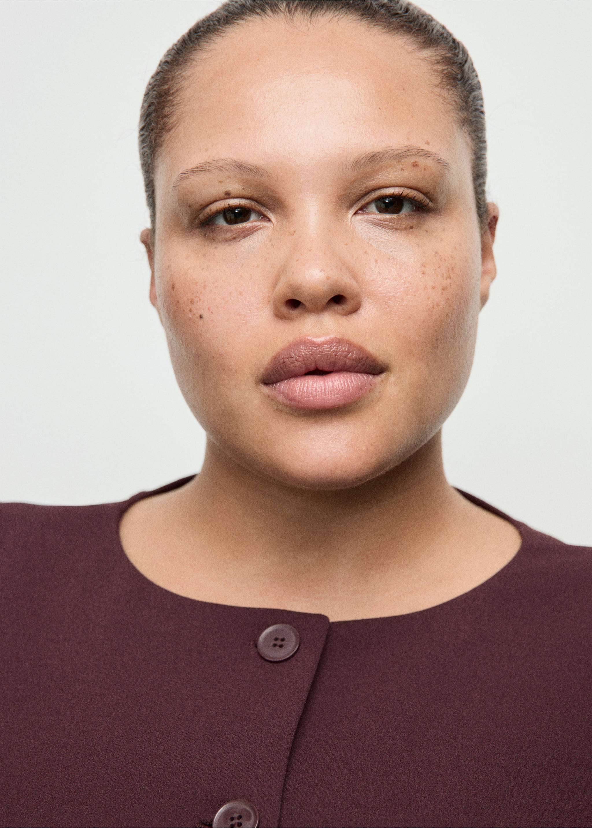 Gilet costume boutons - Détail de l'article 4, Bordeaux. Ref: 27053316-00.