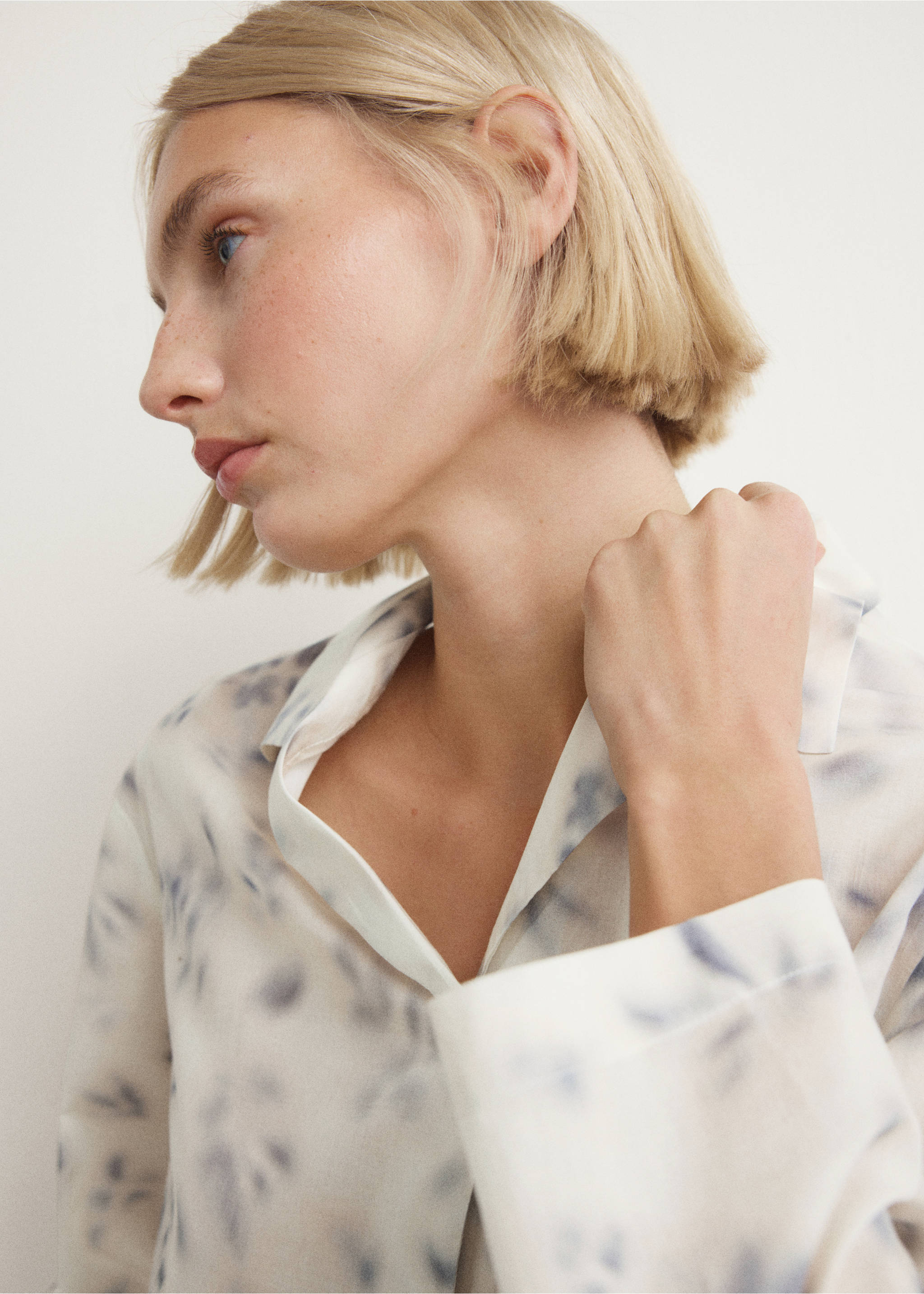 قميص بيجامة قطن بطبعة زهور - تفاصيل المنتج 2, أزرق بلون الحبر. Ref: 27053323-00.