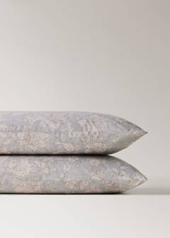 Two vintage floral percale cotton pillowcases 50x75cm — Light/Pastel Grey 4