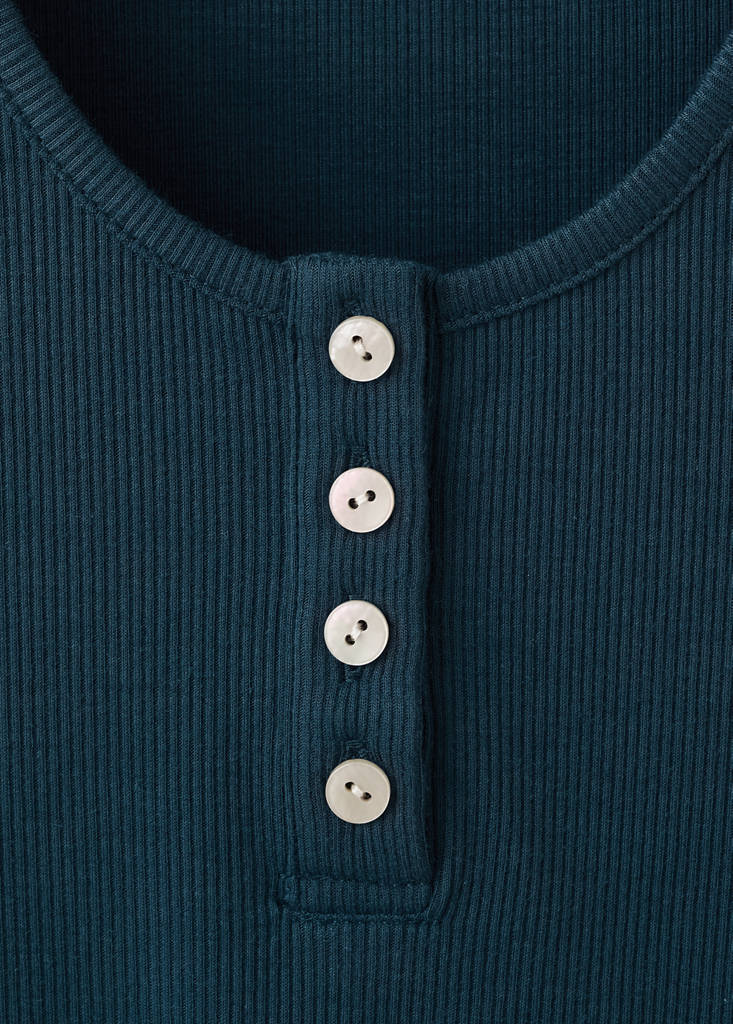Sleeveless top with round neckline and button detail — Dark Navy