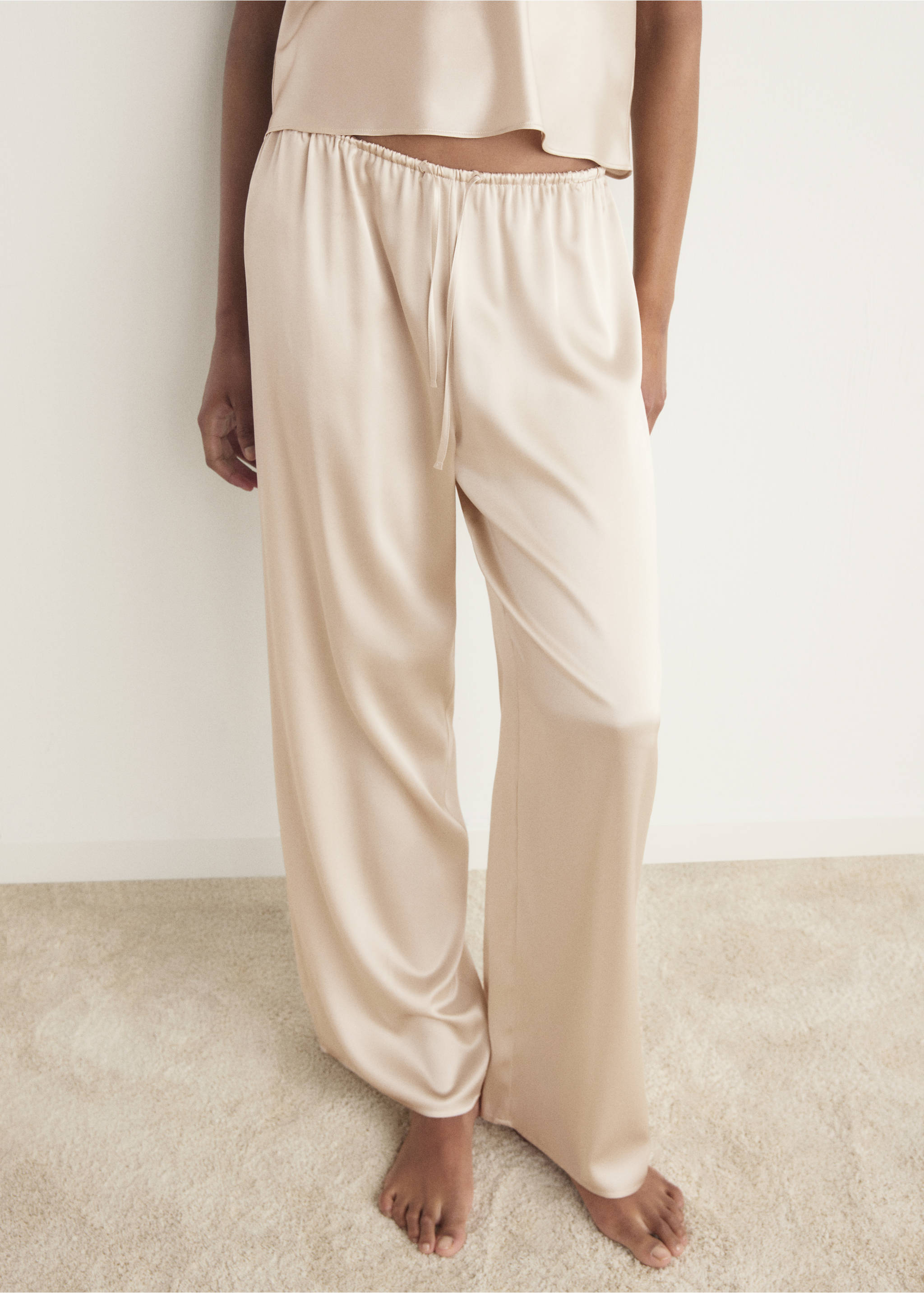 Pantalon de pyjama soie - Plan moyen, Gris clair/pastel. Ref: 27053329-00.