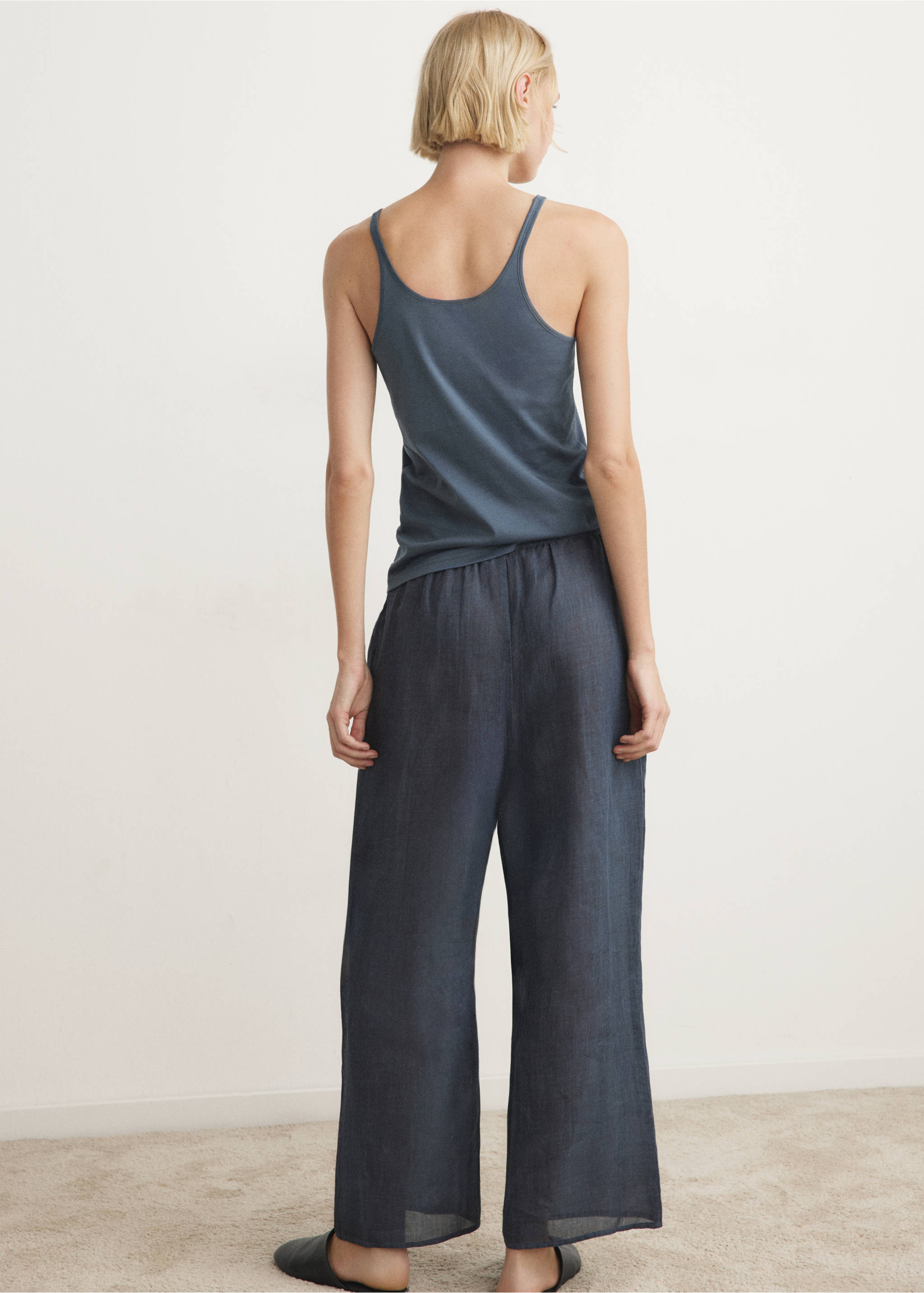 Τοπ βαμβάκι λεπτή τιράντα - Πίσω όψη προϊόντος, Μπλε Λουλακί. Ref: 27053333-00.