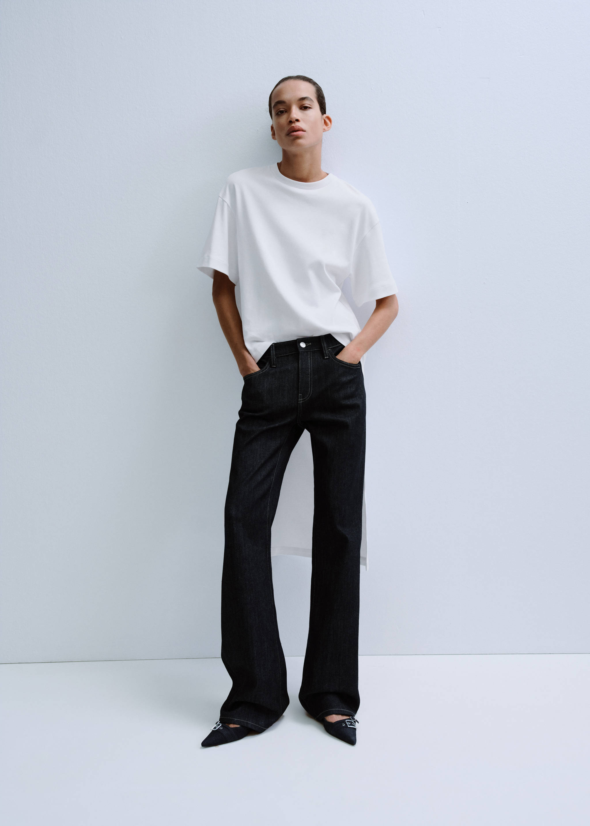 T-shirt long asymétrique - Plan général