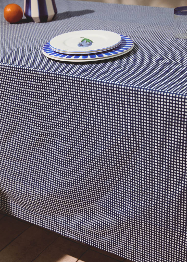 Vichy check cotton tablecloth for 8 to 10 guests — Blue