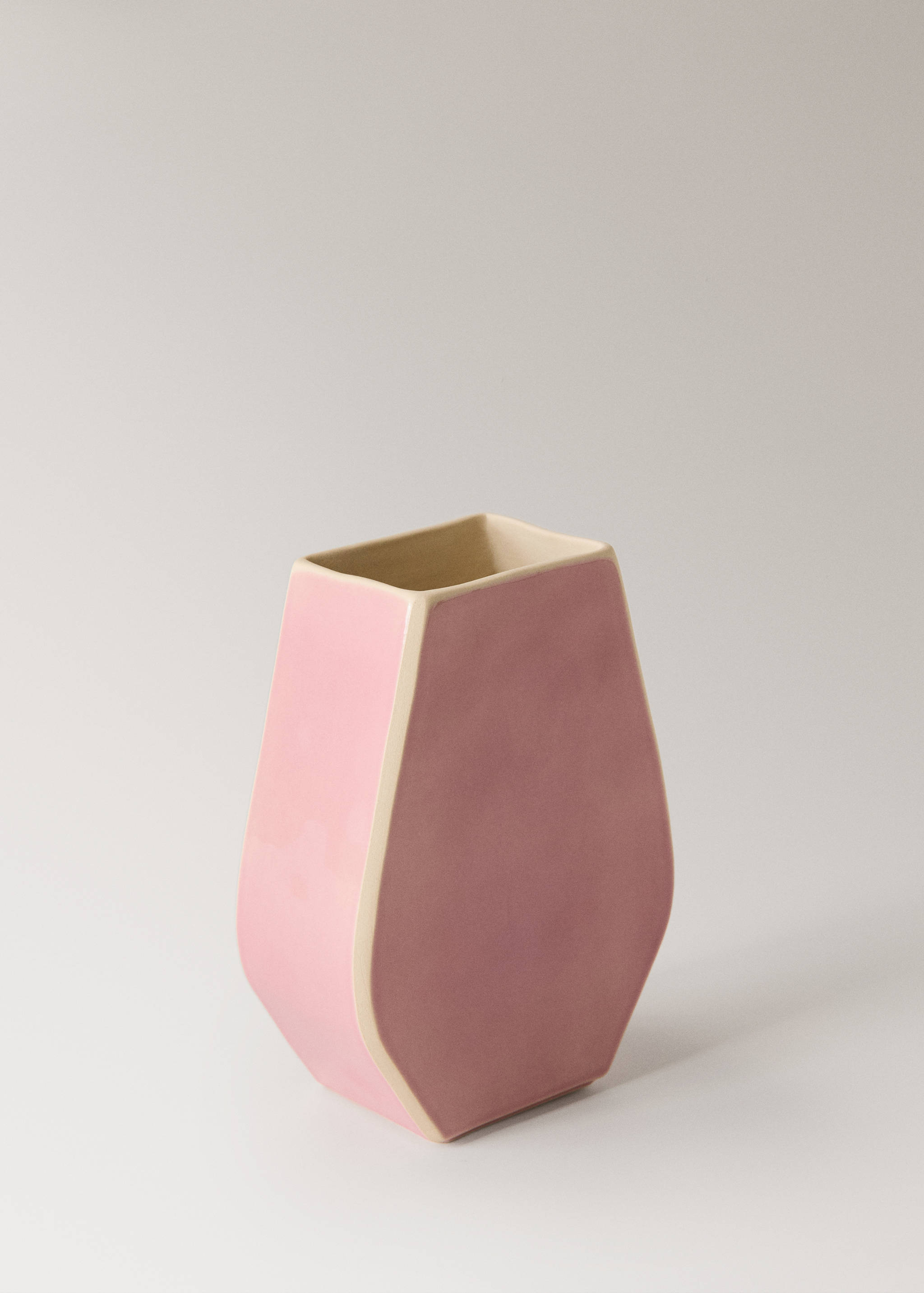 Gress vase with contrasting color - Details of the article 1
