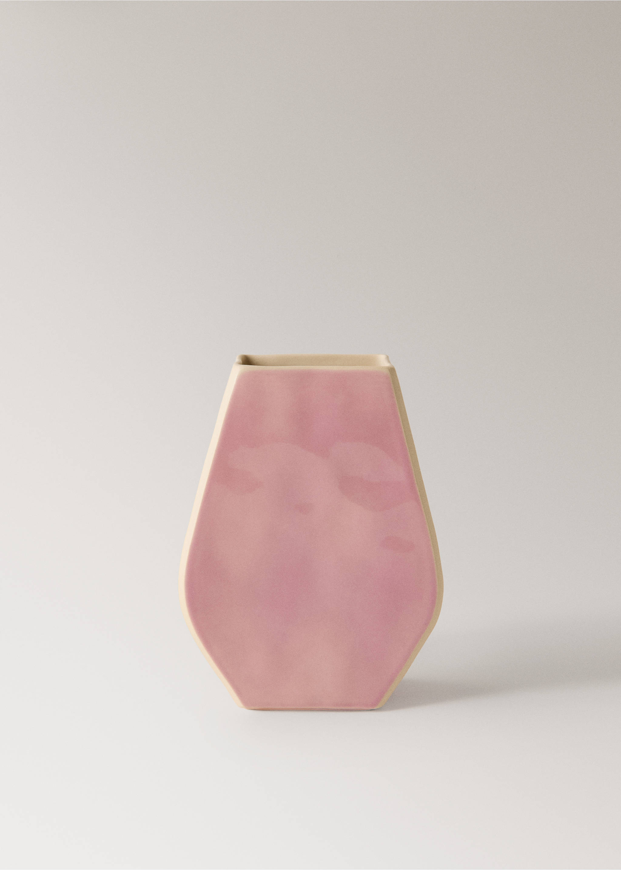 Gress vase with contrasting color - Article without model, Pink. Ref: 27053345-00.