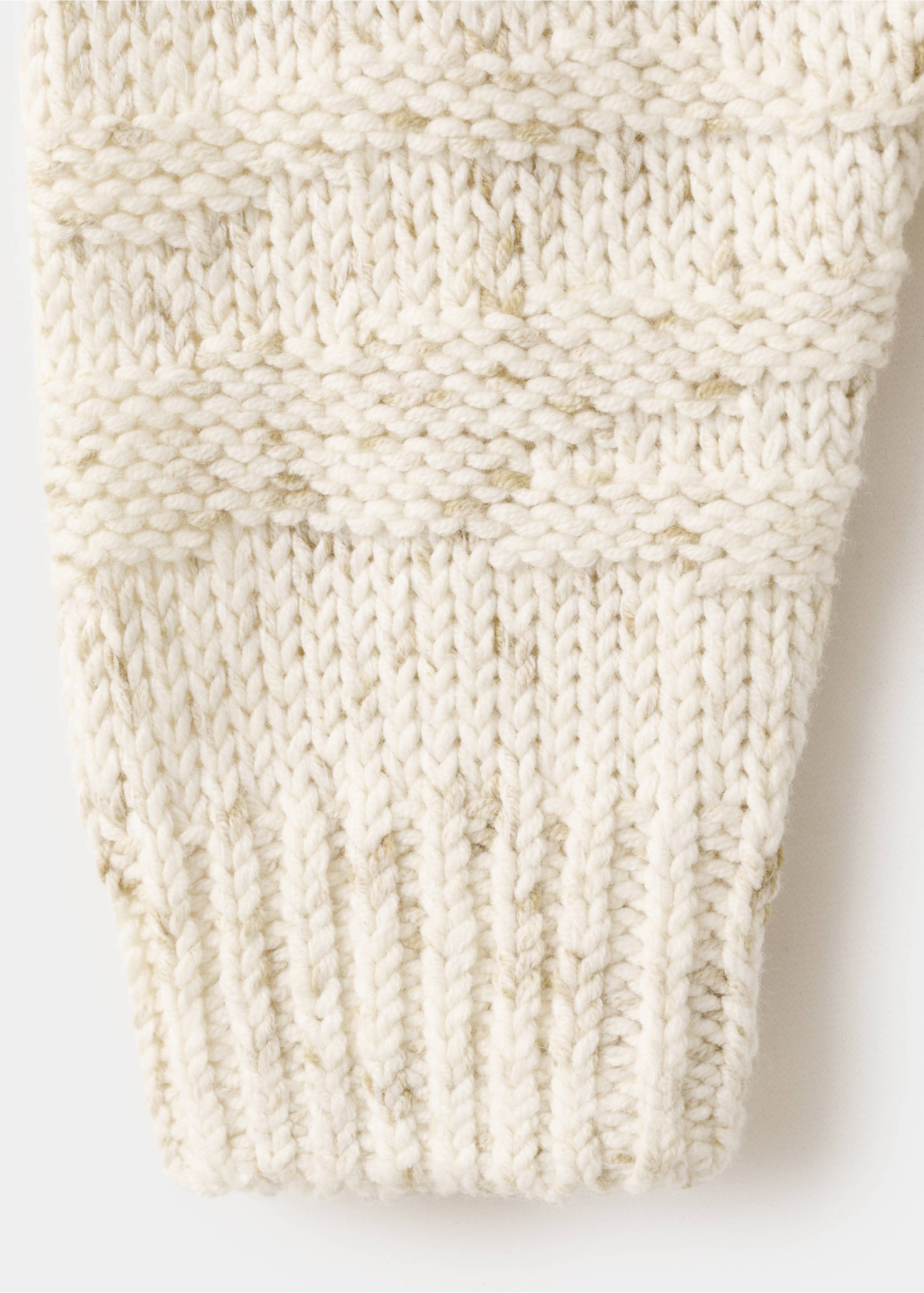 Braided knitted sweater - Details of the article 0, Ecru. Ref: 27053711-00.